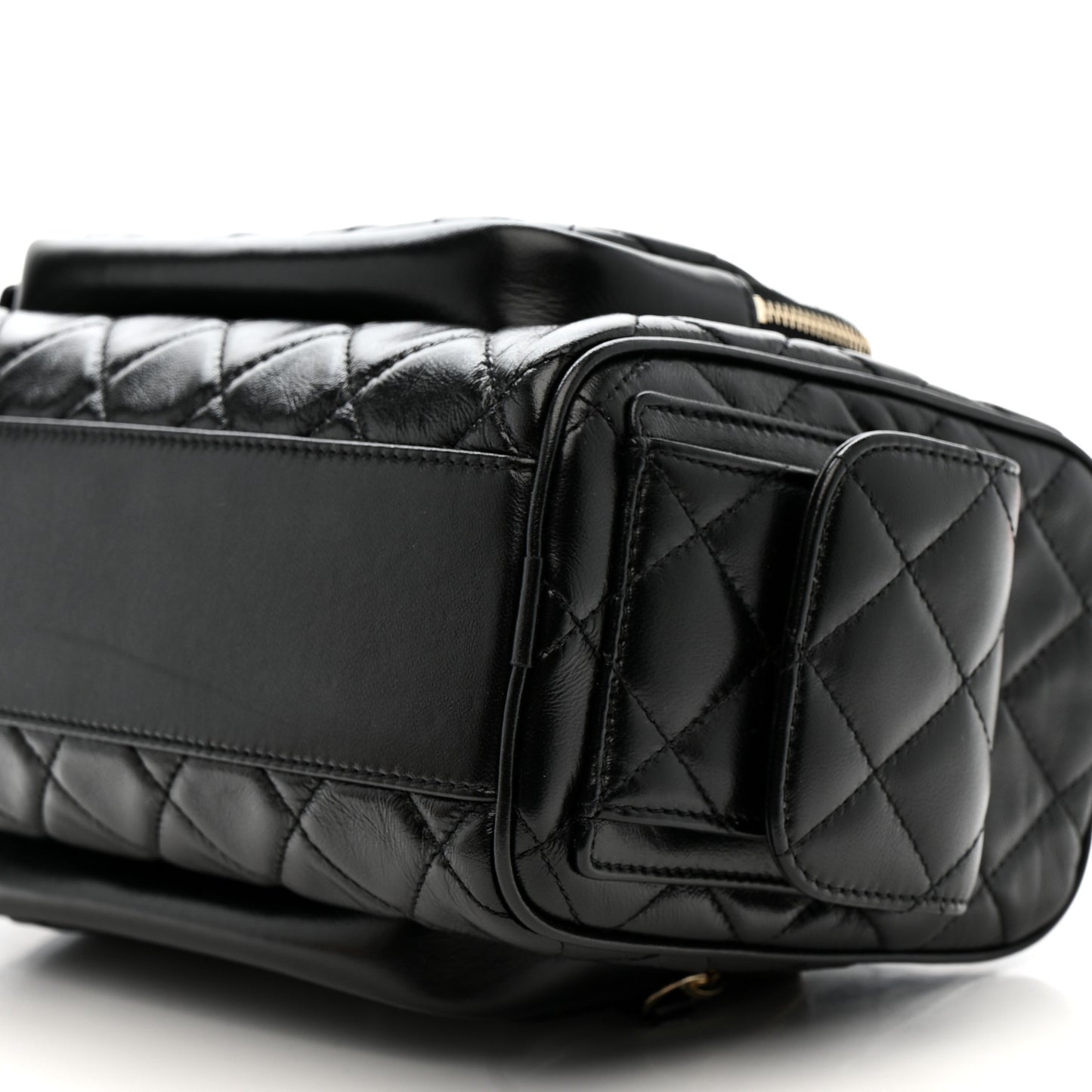 Shiny Crumpled Lambskin Quilted Medium Preppy Pocket Camera Case Black