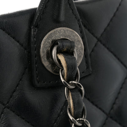 Chanel Calfskin Quilted Large Easy Shopping Tote Black 18 of 19