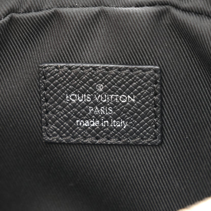 Louis Vuitton Taiga Monogram Outdoor Bumbag Black 6 of 9