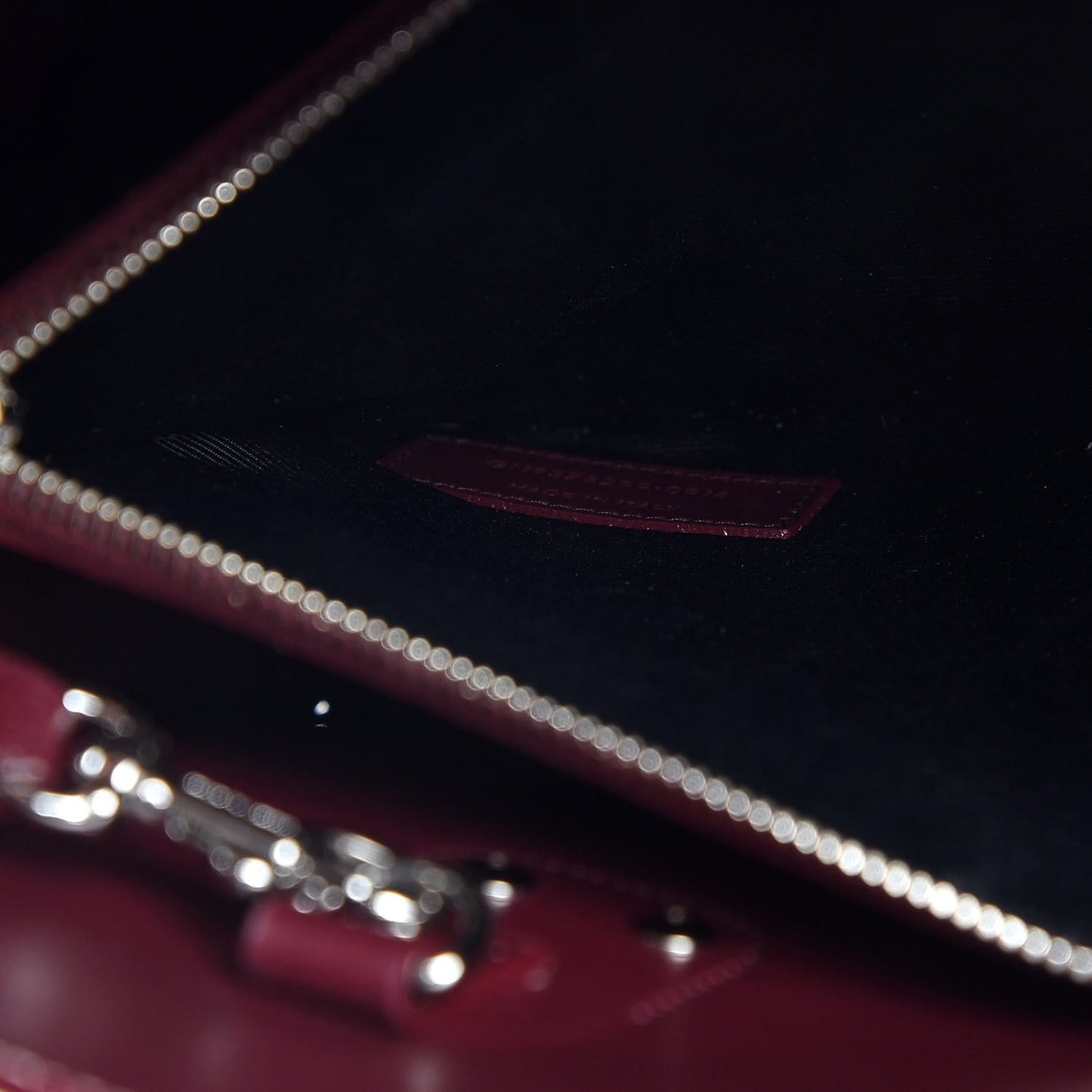 Grained Calfskin Topstitch Small Classic Sac De Jour Rouge Legion