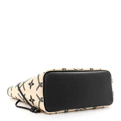 Louis Vuitton Empreinte Monogram Giant Broderies Neverfull MM Cream Black 5 of 12