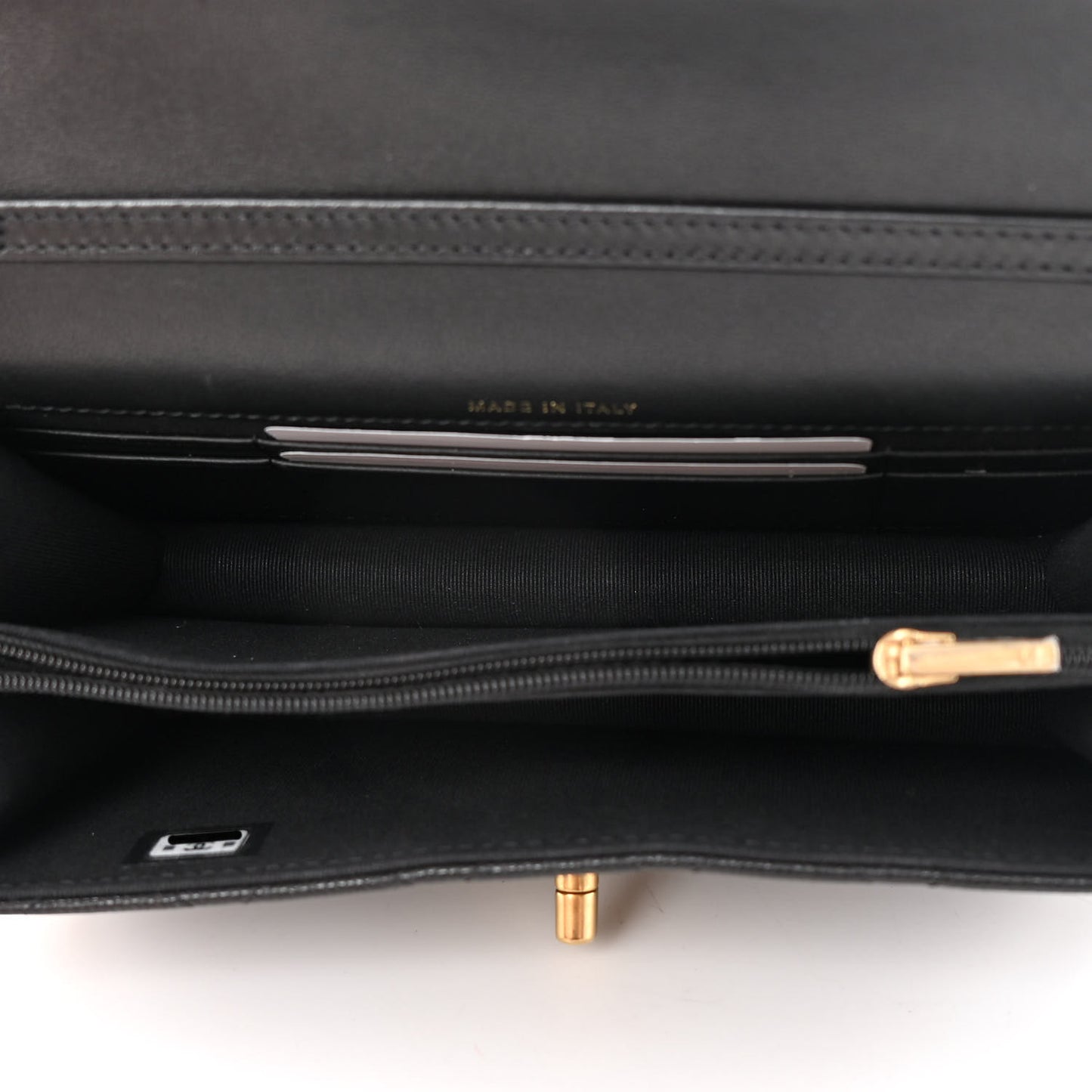 Caviar Quilted Chain Link Clutch With Chain Black