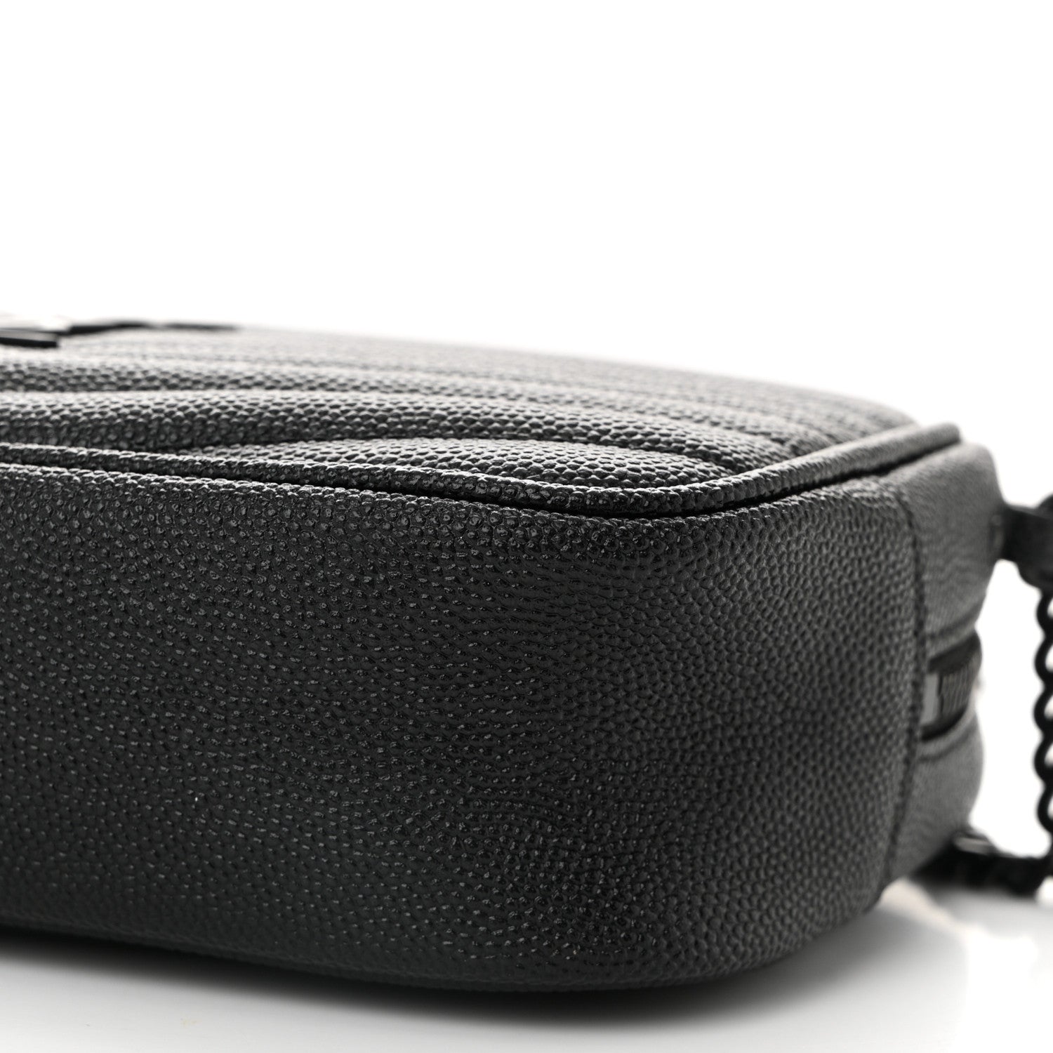 Saint Laurent Grain De Poudre Matelasse Monochrome Monogram Mini Lou Camera Bag Black 10 of 10