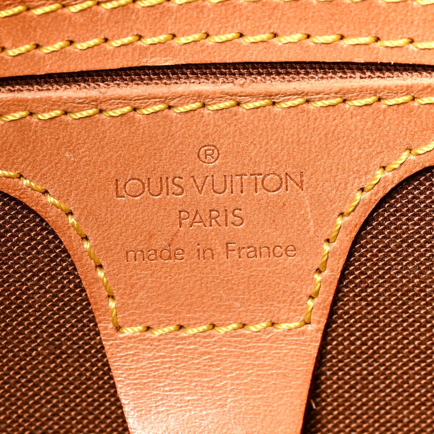 Louis Vuitton Monogram Ellipse MM 6 of 12