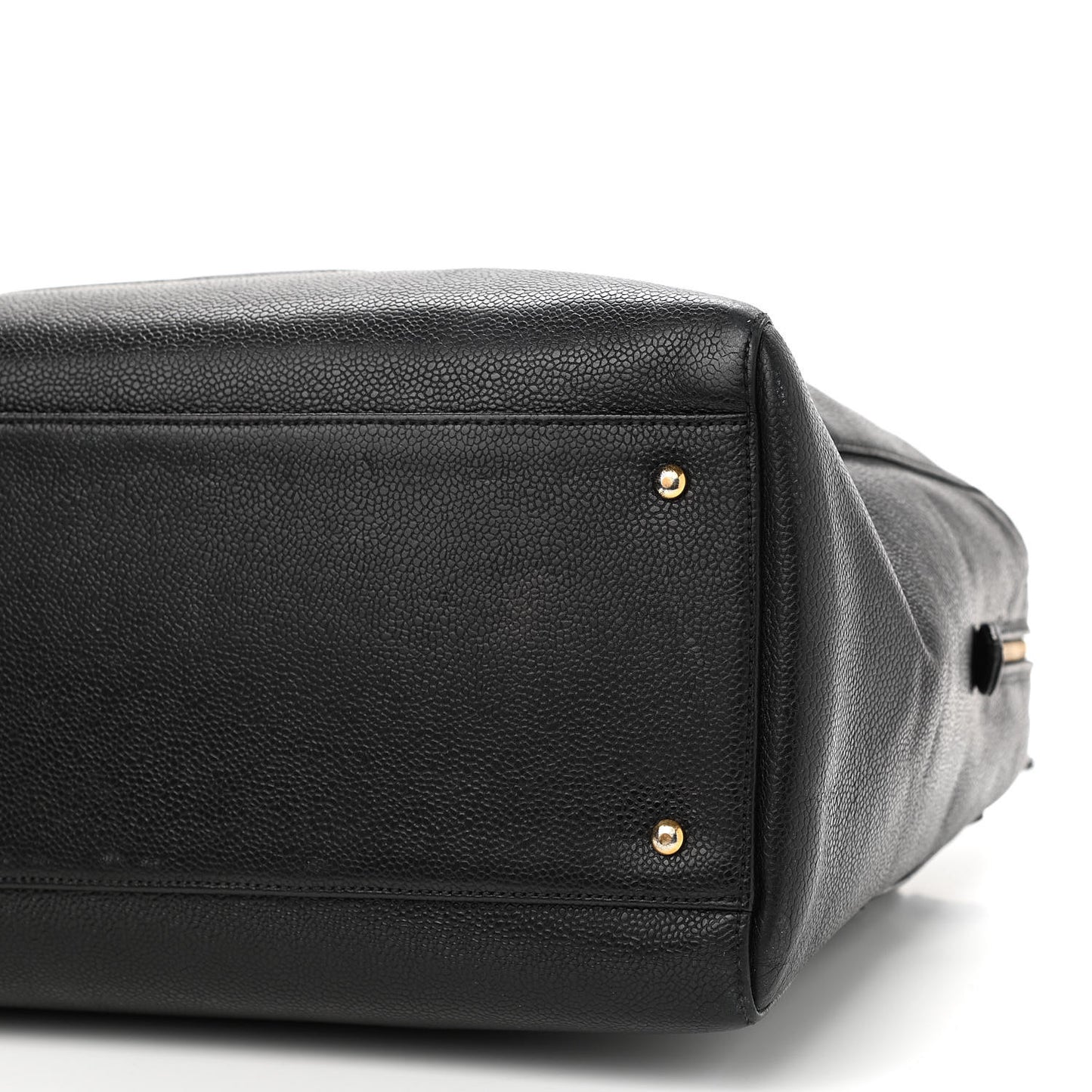 Caviar CC Shoulder Bag Black