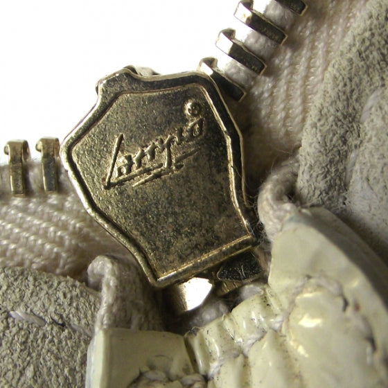 Saint Laurent Patent Downtown Tote Ivory 11 of 12