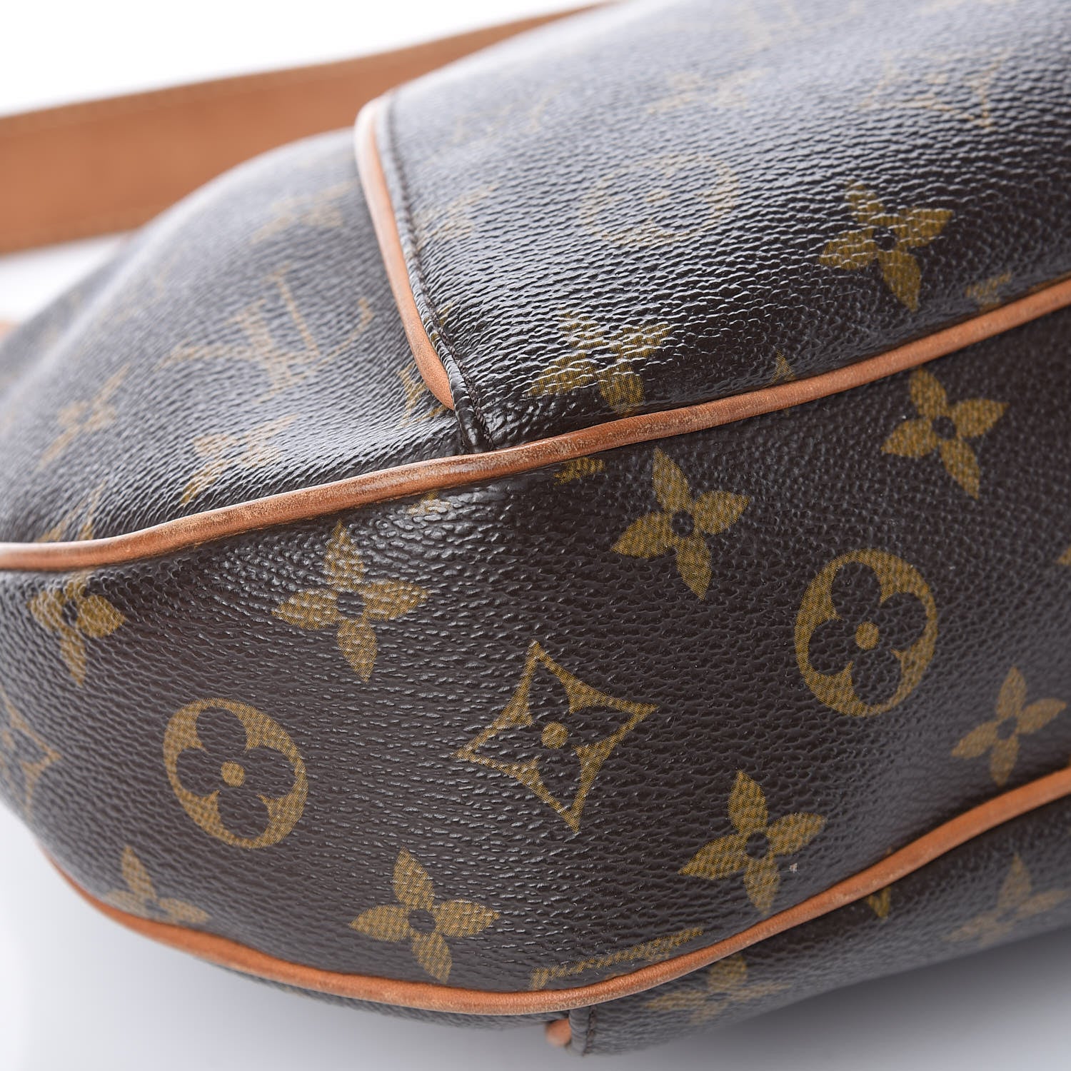 Louis Vuitton Monogram Thames GM 14 of 20