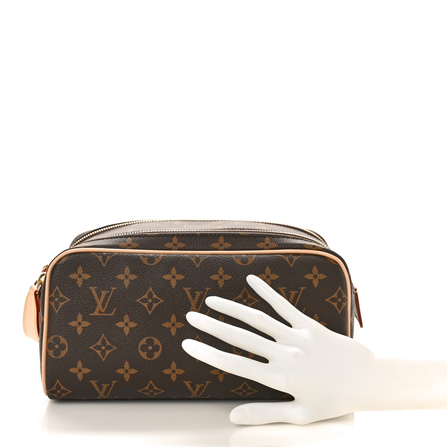 Louis Vuitton LOUIS VUITTON Monogram Dopp Kit Toilet Pouch 2 of 10