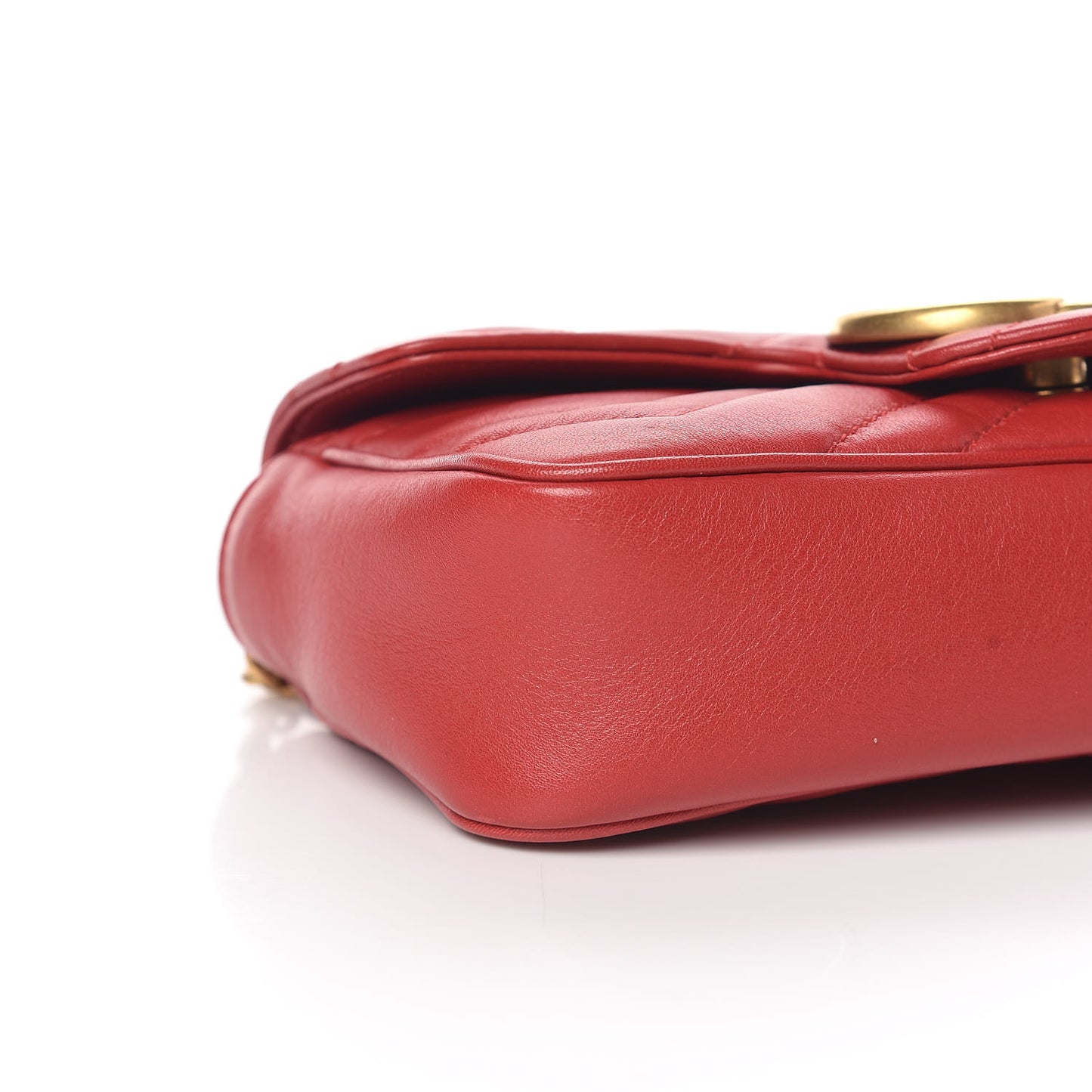 Calfskin Matelasse Super Mini GG Marmont Shoulder Bag Hibiscus Red