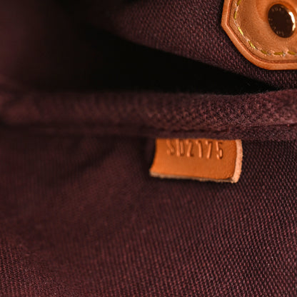 Louis Vuitton Monogram Favorite MM 8 of 11