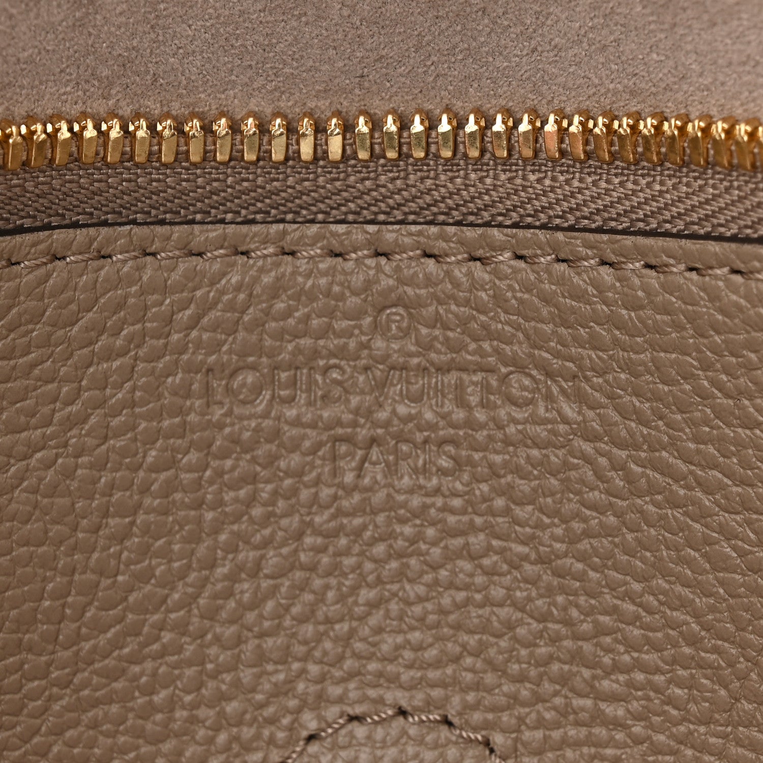 Louis Vuitton Empreinte Monogram Giant Trianon PM Tourterelle Creme 6 of 10