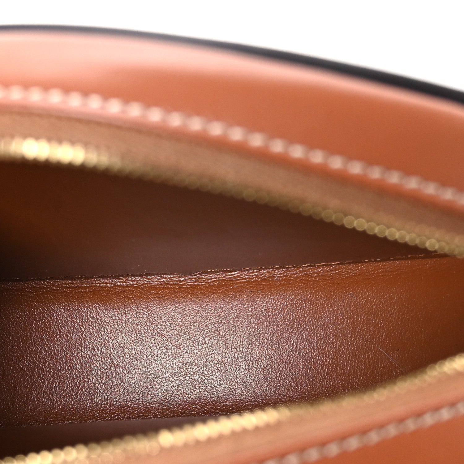 Celine Smooth Calfskin Cuir Small Triomphe Oval Crossbody Purse Tan 5 of 11