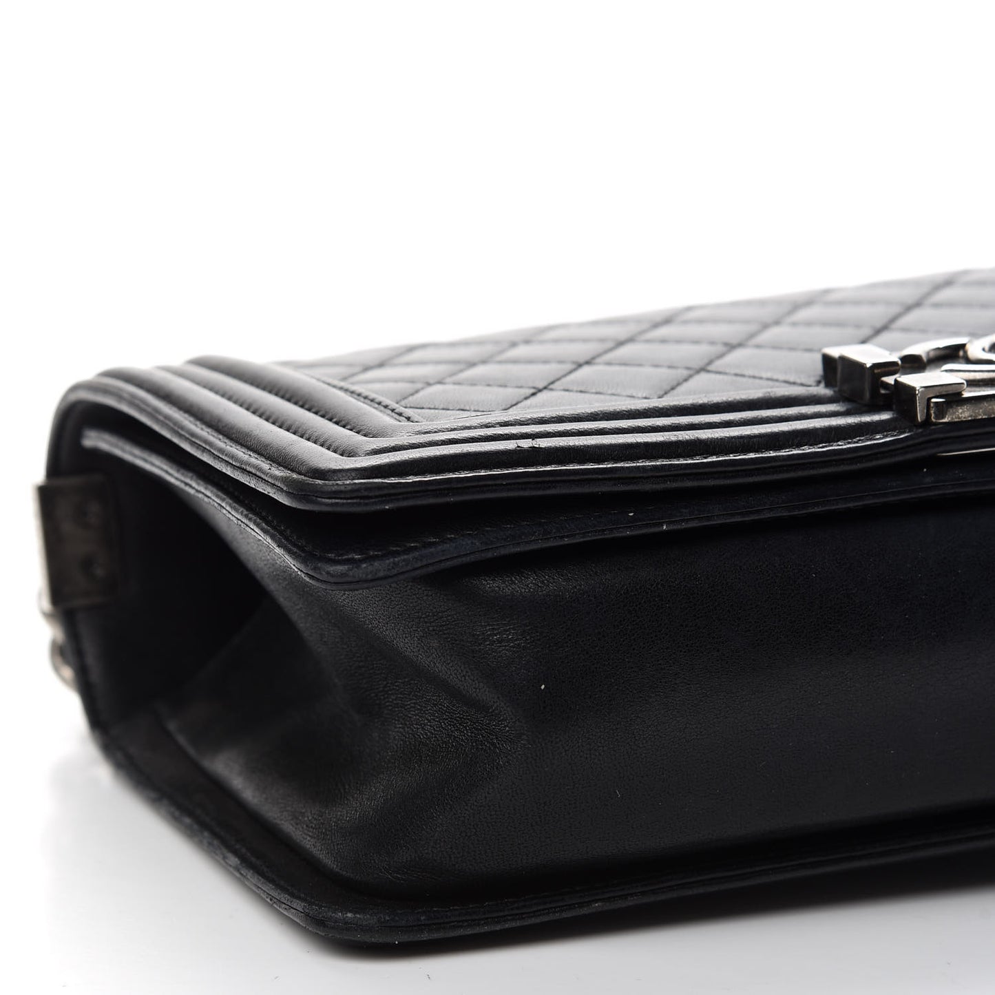 Lambskin Quilted Medium Boy Flap Black