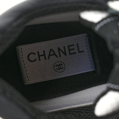 Chanel Mesh Suede Calfskin Grained Calfskin Womens CC Sneakers 39 White Black 6 of 7