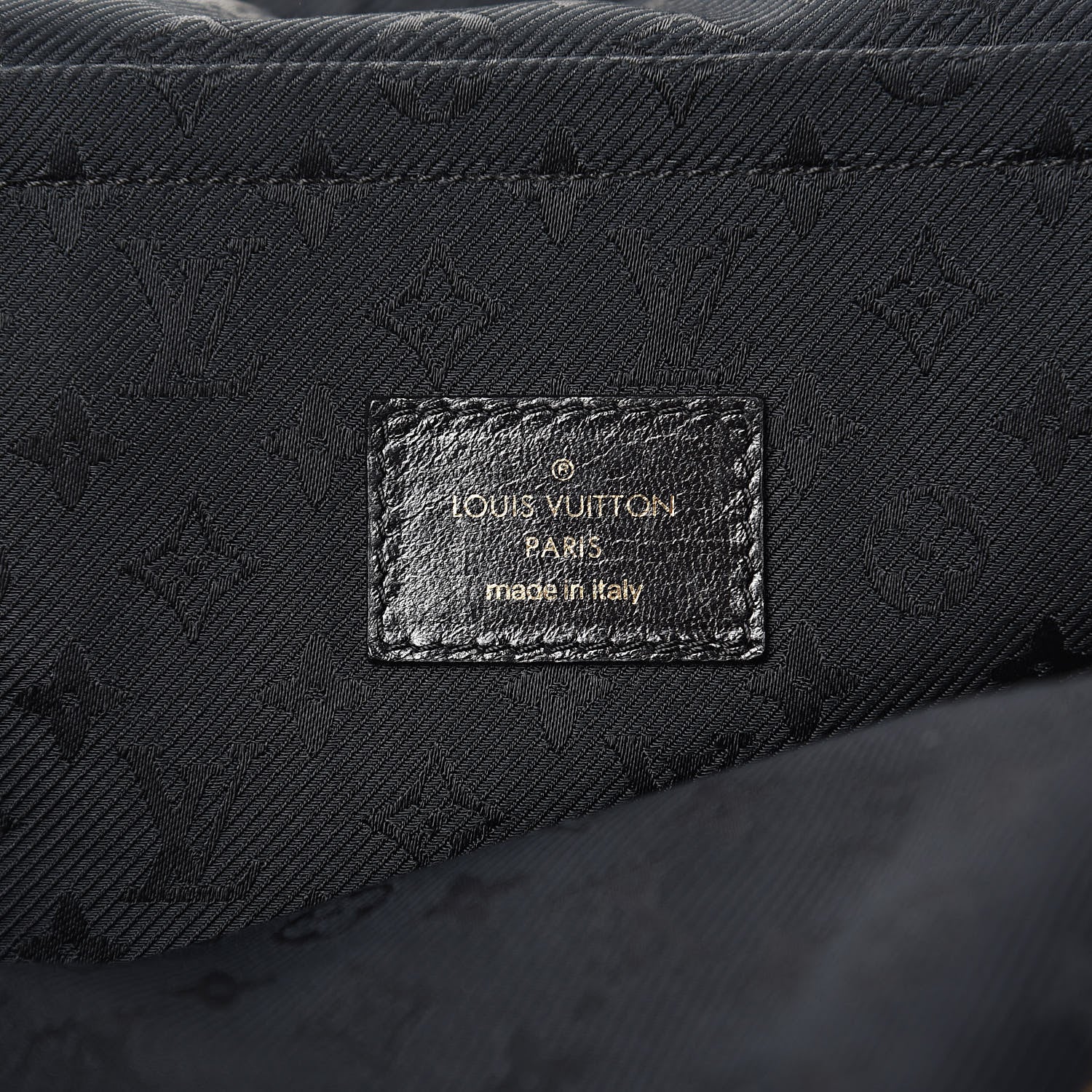 Louis Vuitton Lambskin Riveting Black 6 of 13