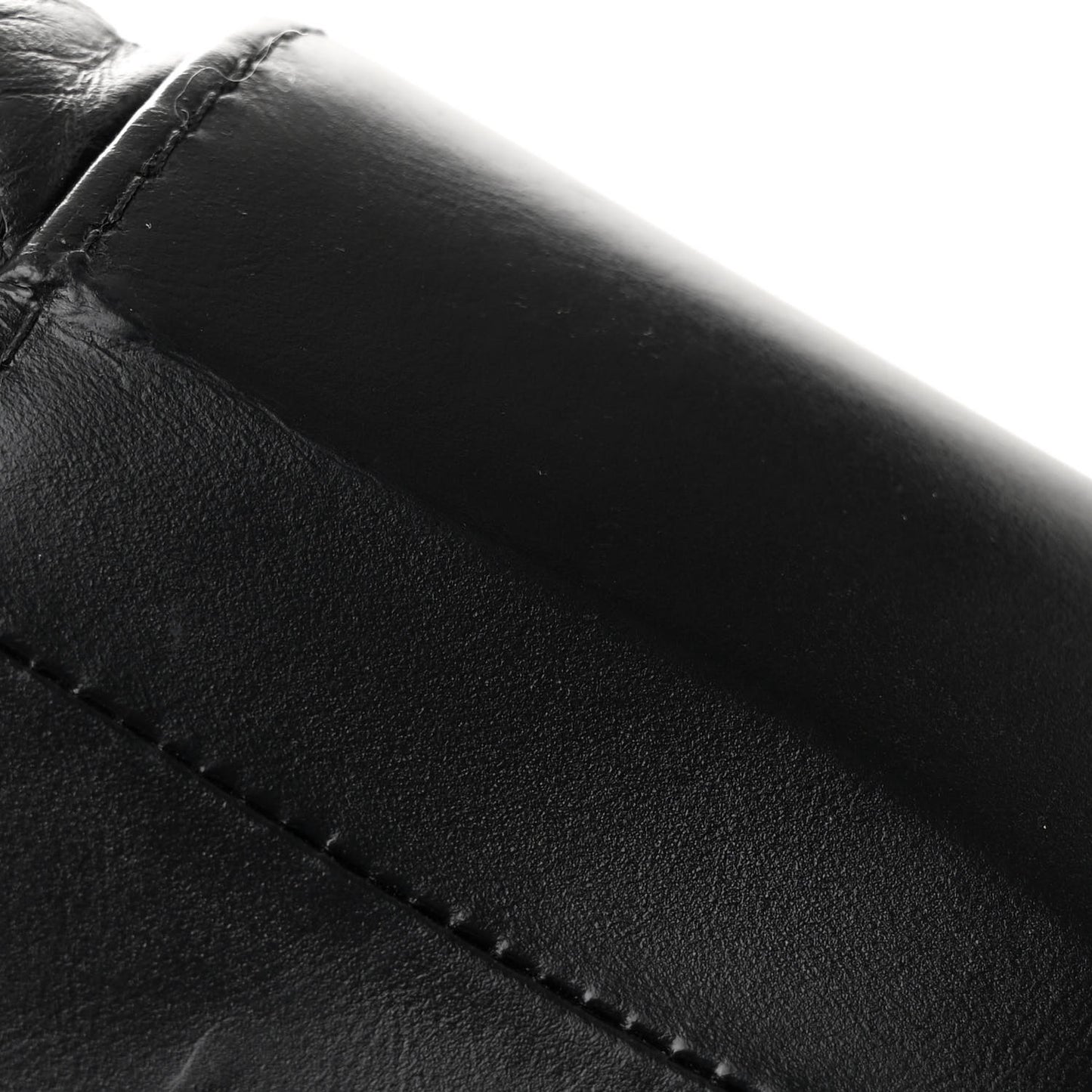 Aged Calfskin Quilted Medium Gabrielle Hobo Black