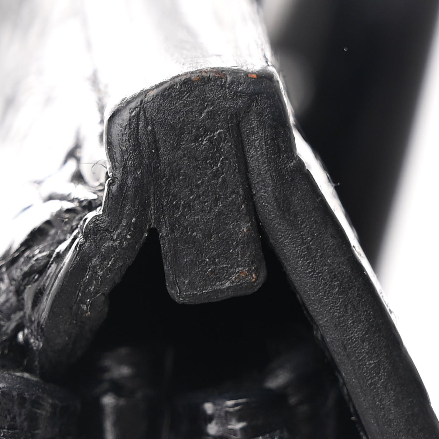 Shiny Porosus Crocodile Birkin 35 Black