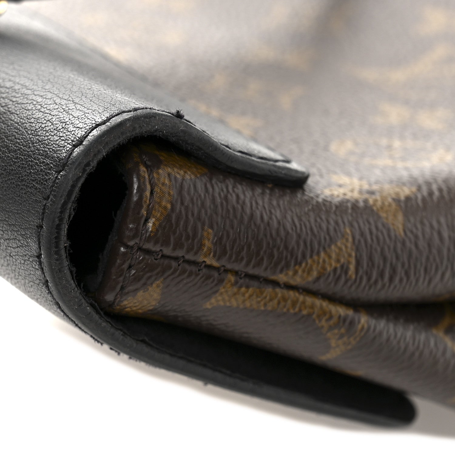 Louis Vuitton Monogram Locky BB Black 13 of 14