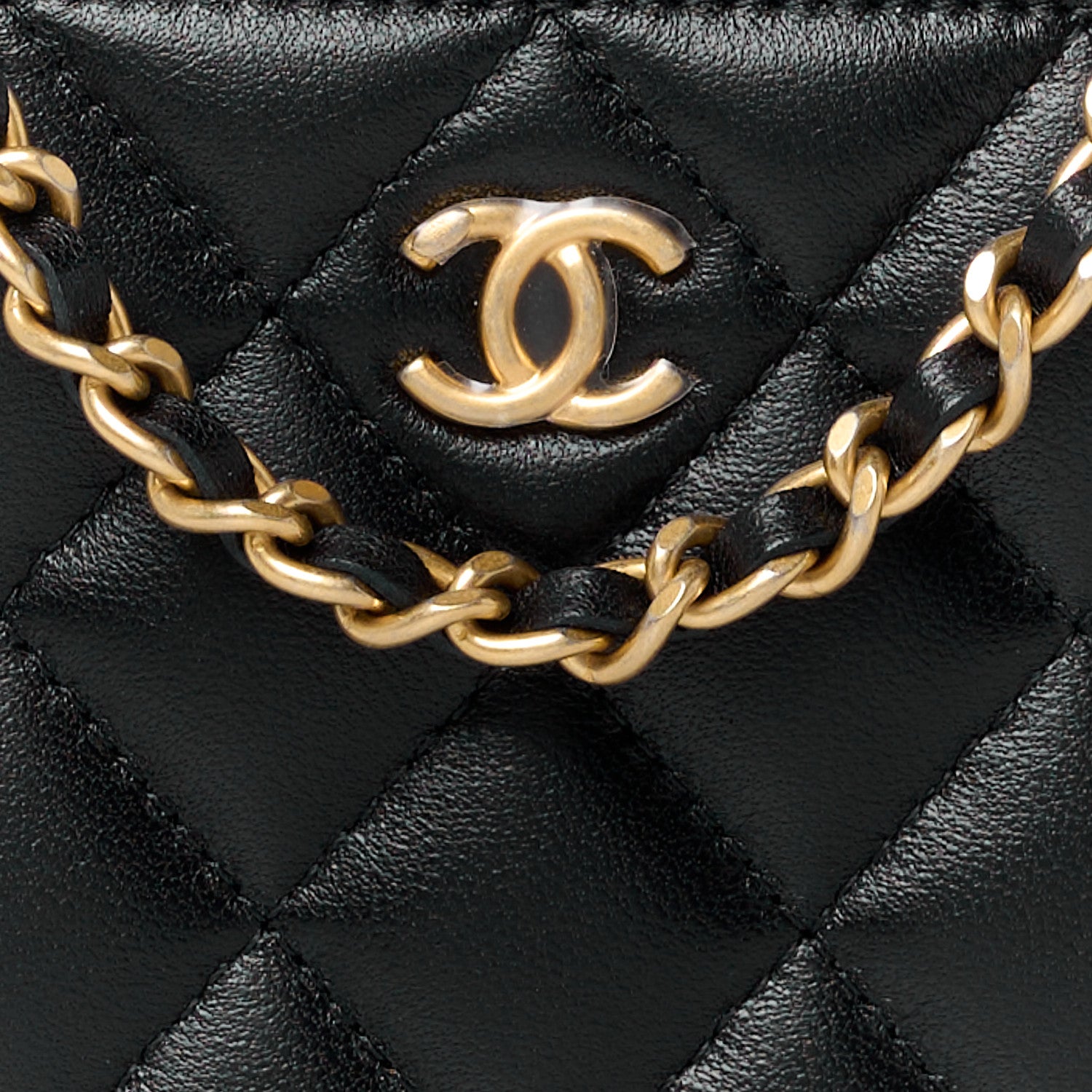 Chanel Lambskin Quilted Pearl Crush Small Vanity Case With Chain Black 8 of 11