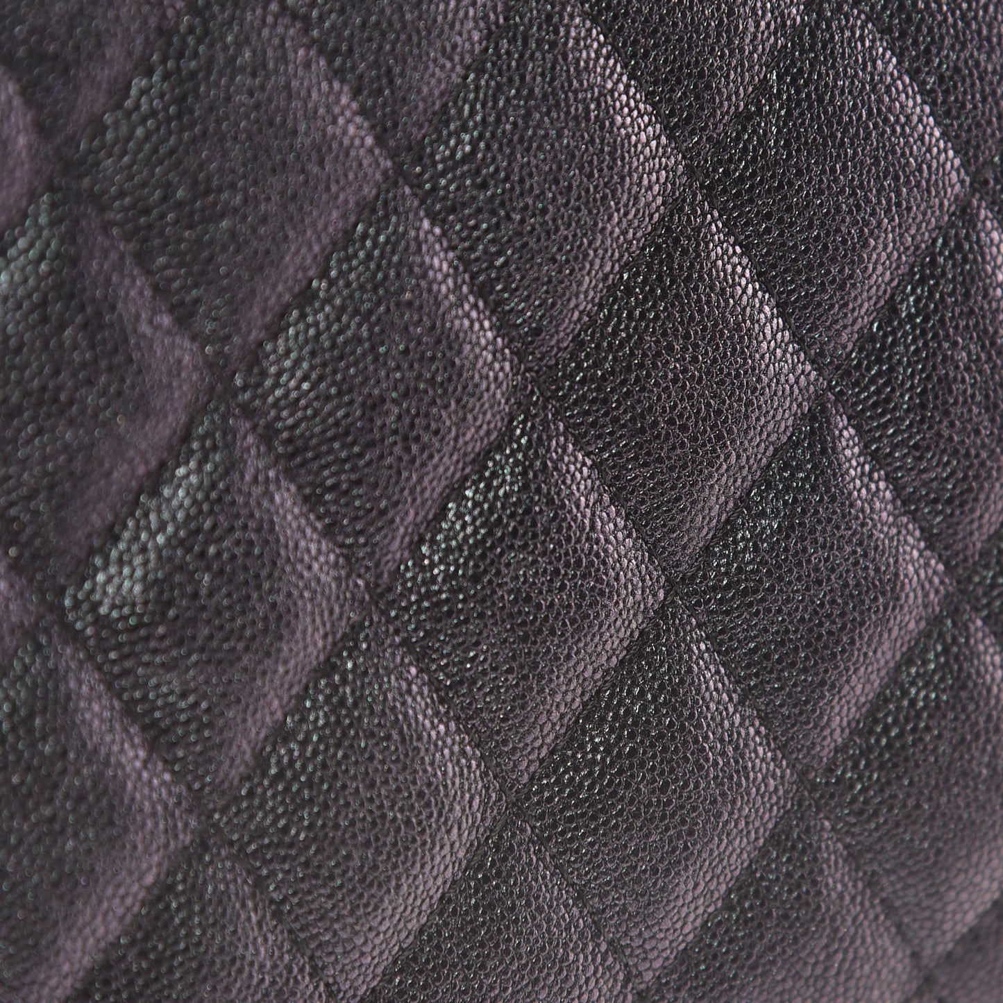 Iridescent Caviar Quilted Medium Flap Wallet Black