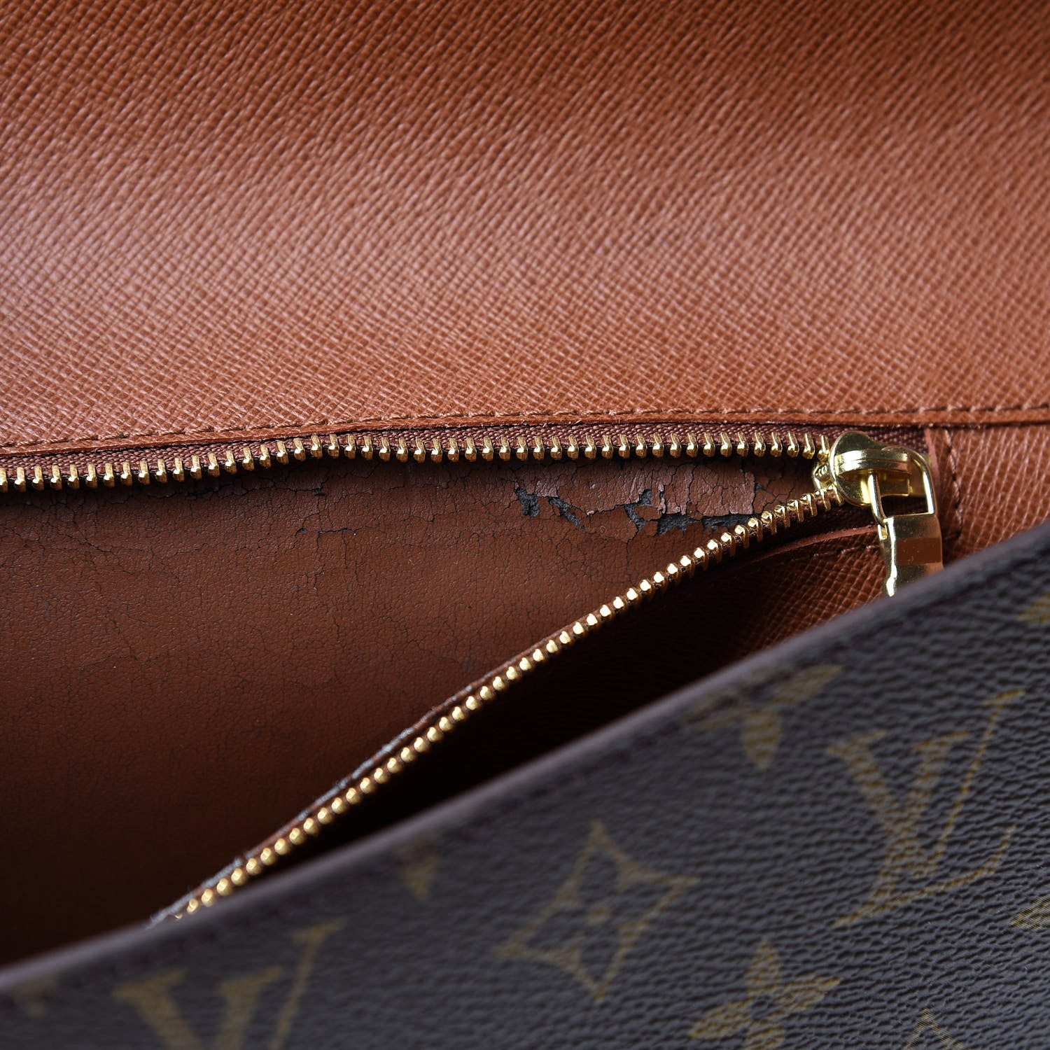 Louis Vuitton Monogram Pochette Enveloppe 7 of 8