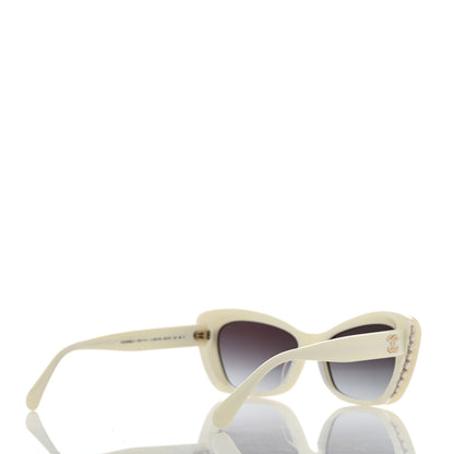 Chanel Acetate Pearl Cat Eye CC Sunglasses 5481-H-A White 4 of 8