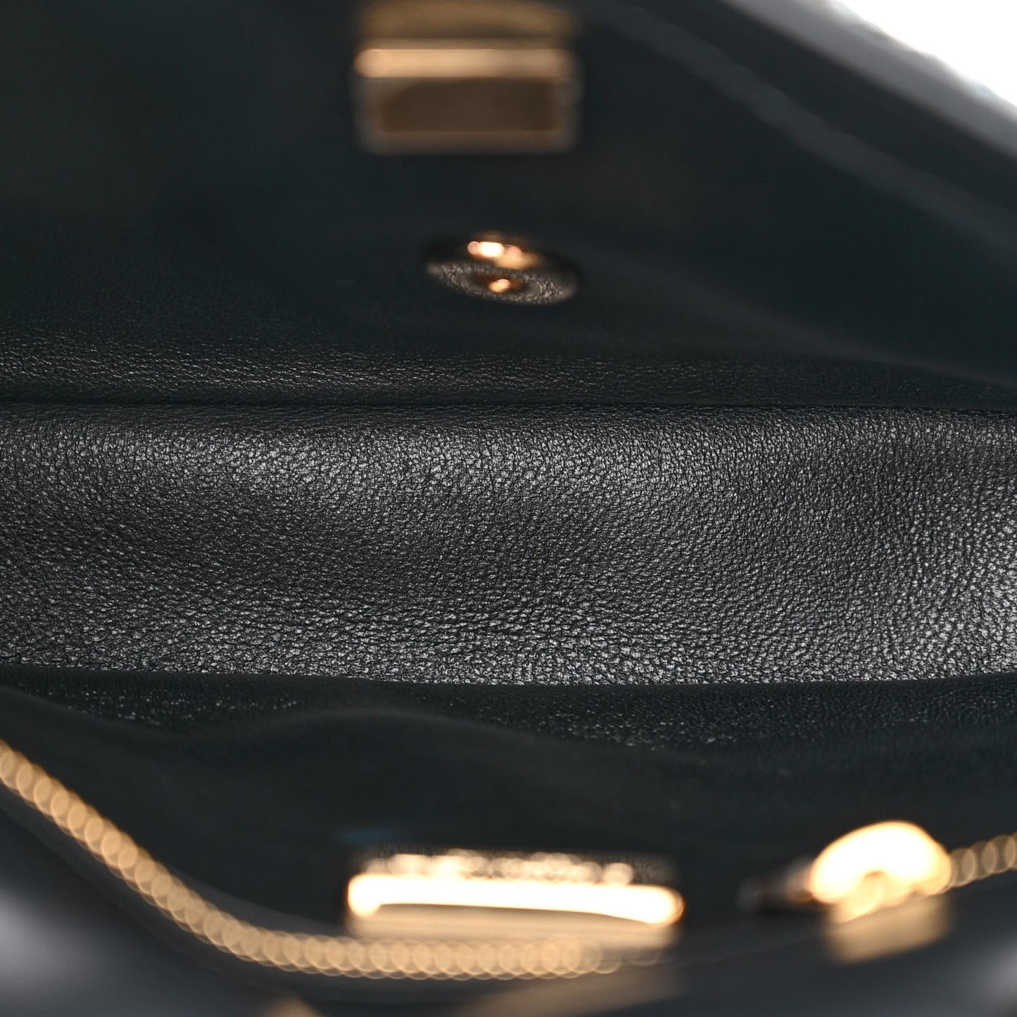 Sequin Small Single Flap