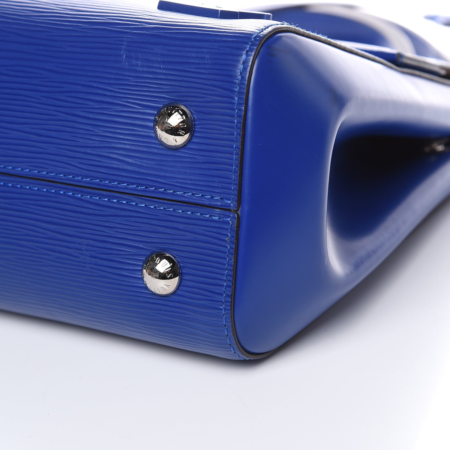 Louis Vuitton Epi Cluny MM Blueberry 8 of 11