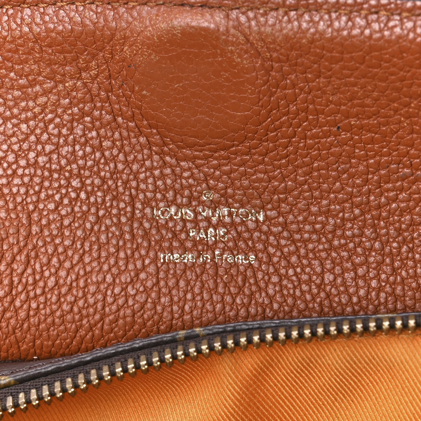 Monogram Manhattan NM Caramel