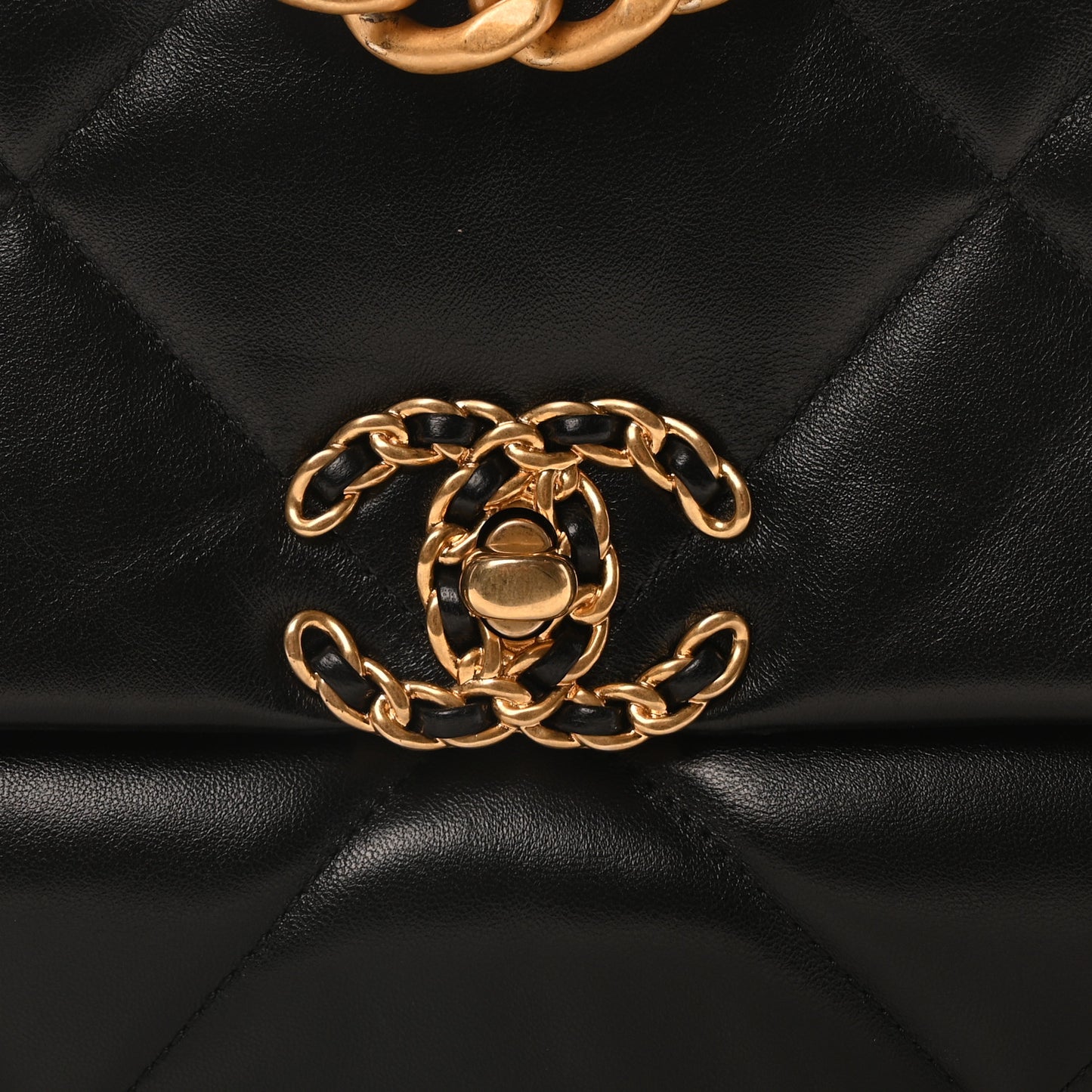 Lambskin Quilted Medium Chanel 19 Flap Black