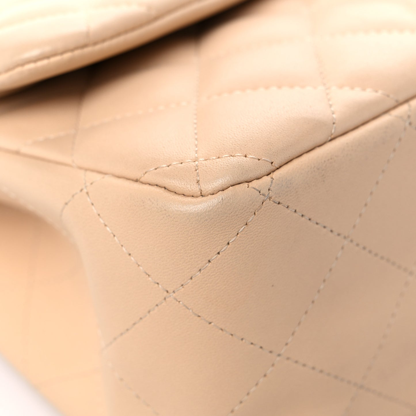 Lambskin Quilted Jumbo Double Flap Beige Clair