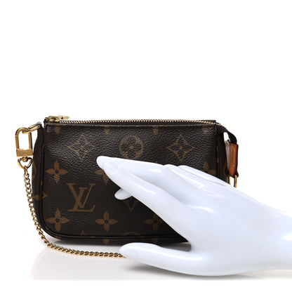 Louis Vuitton Monogram Mini Pochette Accessories 2 of 7