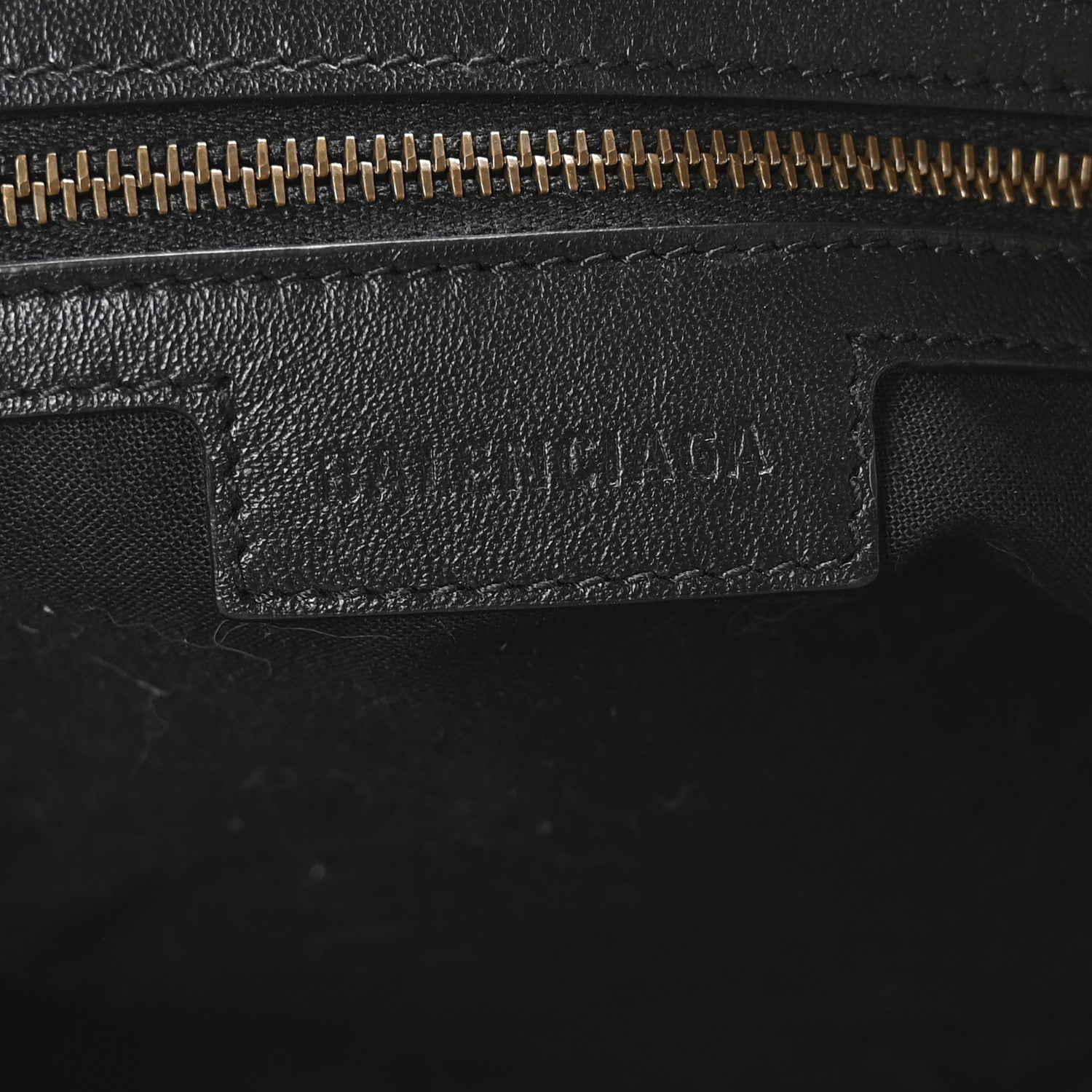 Balenciaga Agneau Classic Hardware Medium Le City Almond 6 of 10