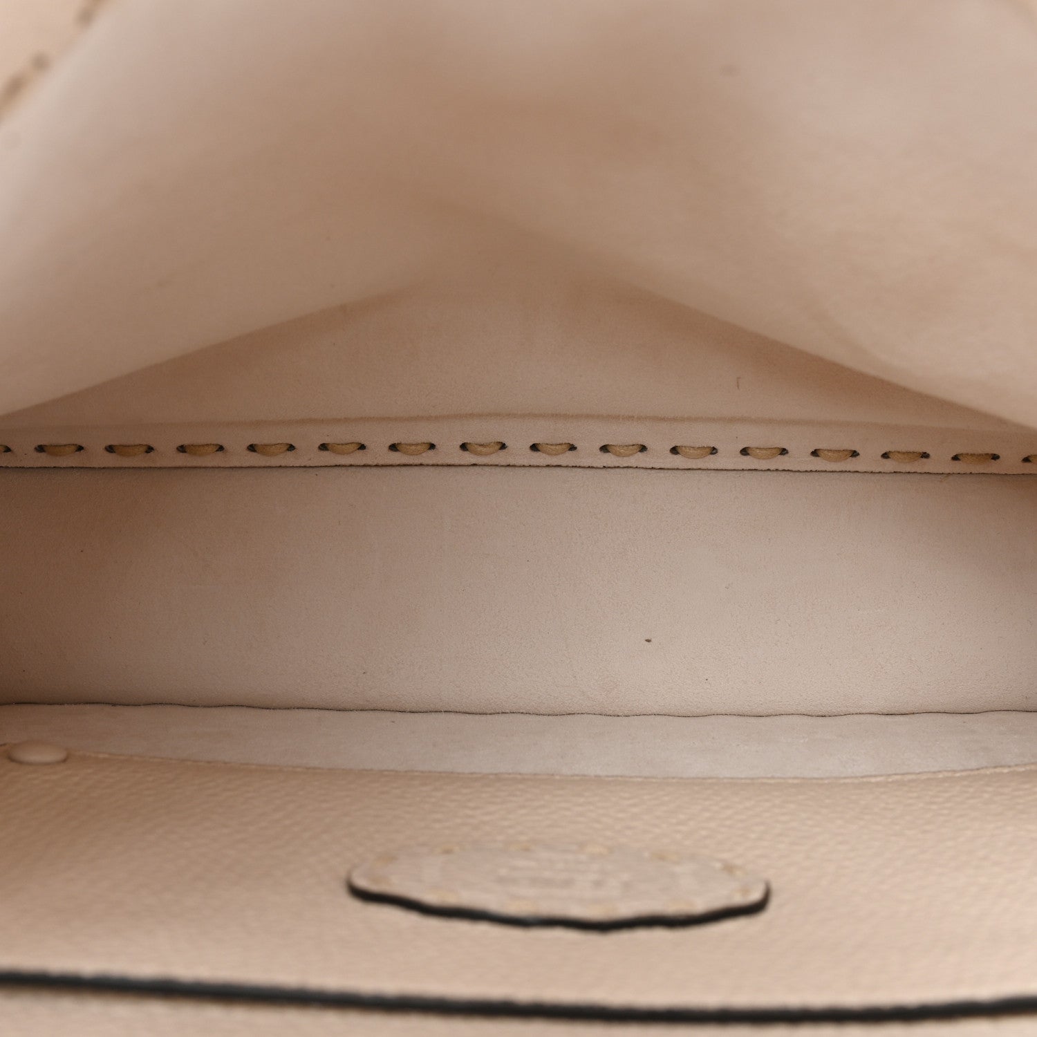 Fendi Vitello Granato Camoscio Selleria Macro Stitchings Medium Peekaboo I SEE U Satchel White 6 of 13