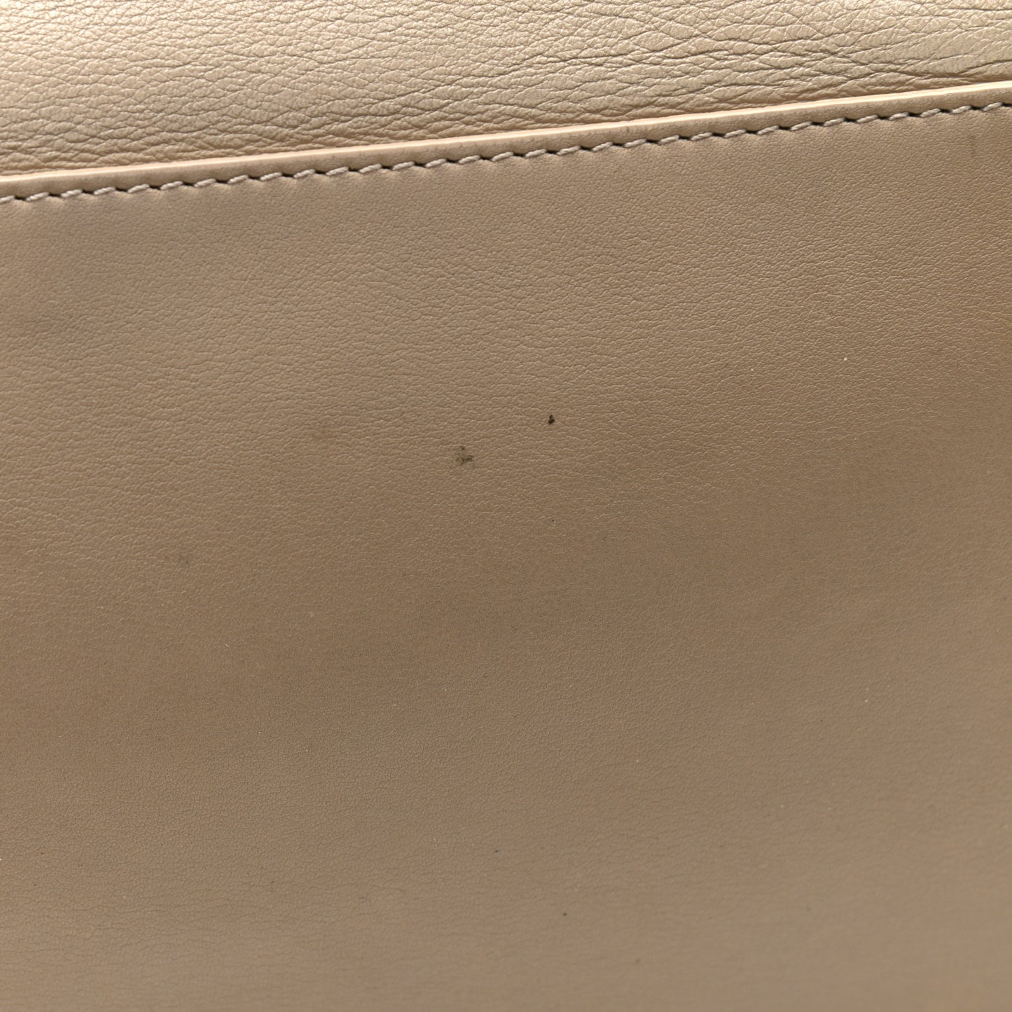 Veau Soyeux Perforated Blackout Hardware City Gris Cendre