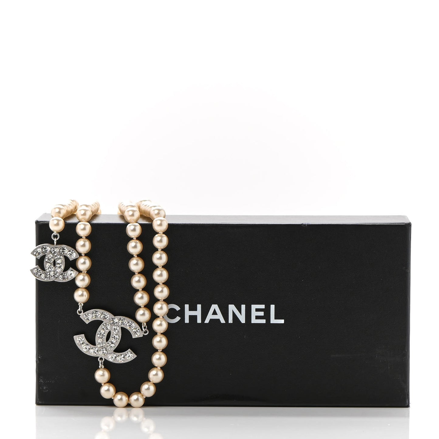 Crystal Heart Pearl CC Belt Silver