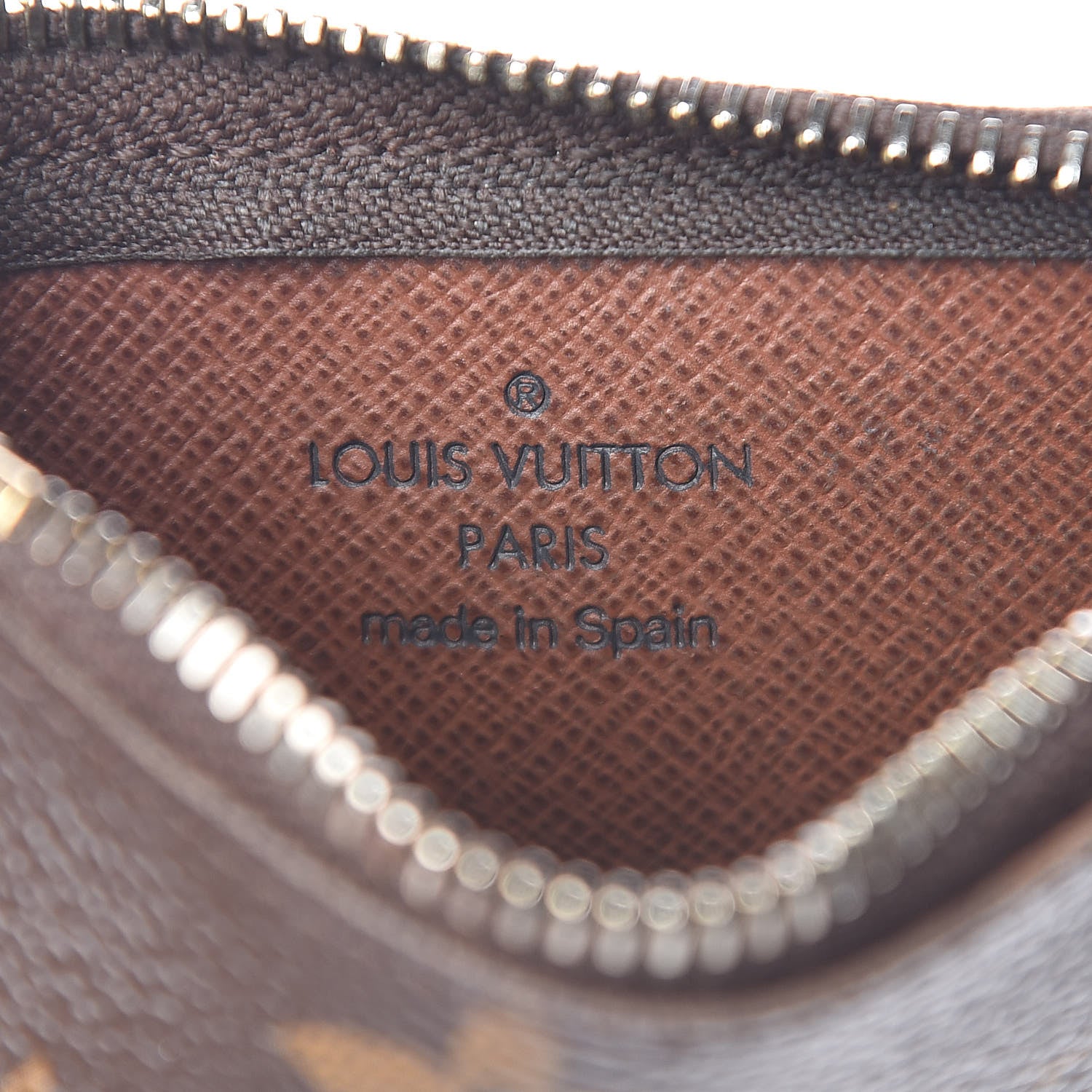 Louis Vuitton Monogram Key Pouch 6 of 6