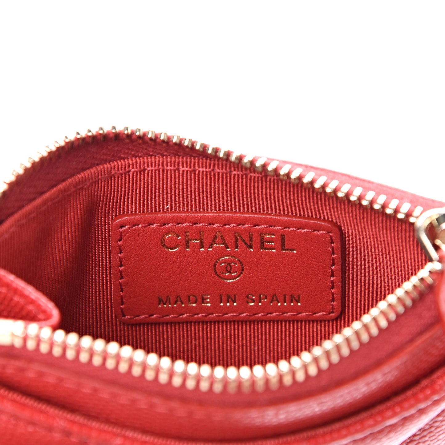 Caviar Quilted CC Zip Card Holder Red