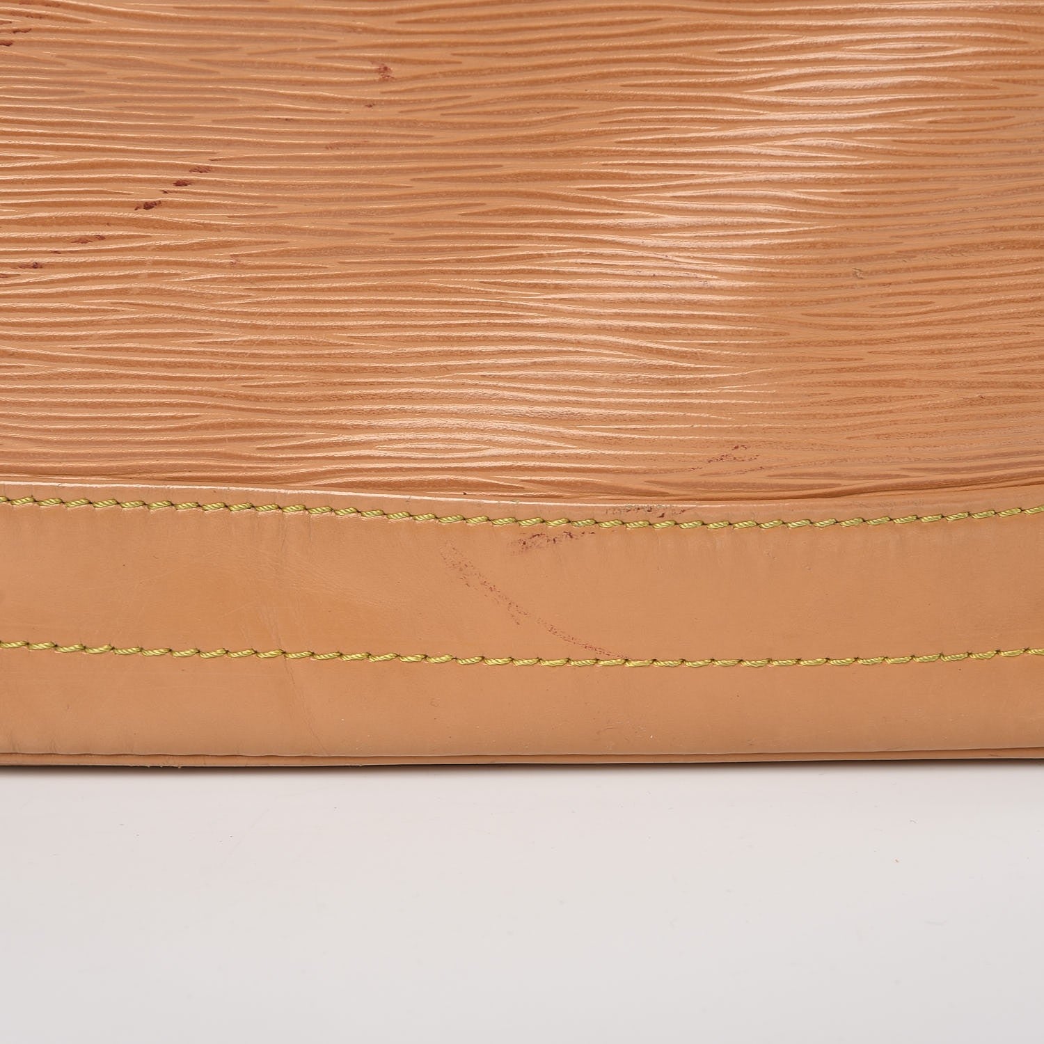 Louis Vuitton Epi Noe Winnipeg 10 of 21