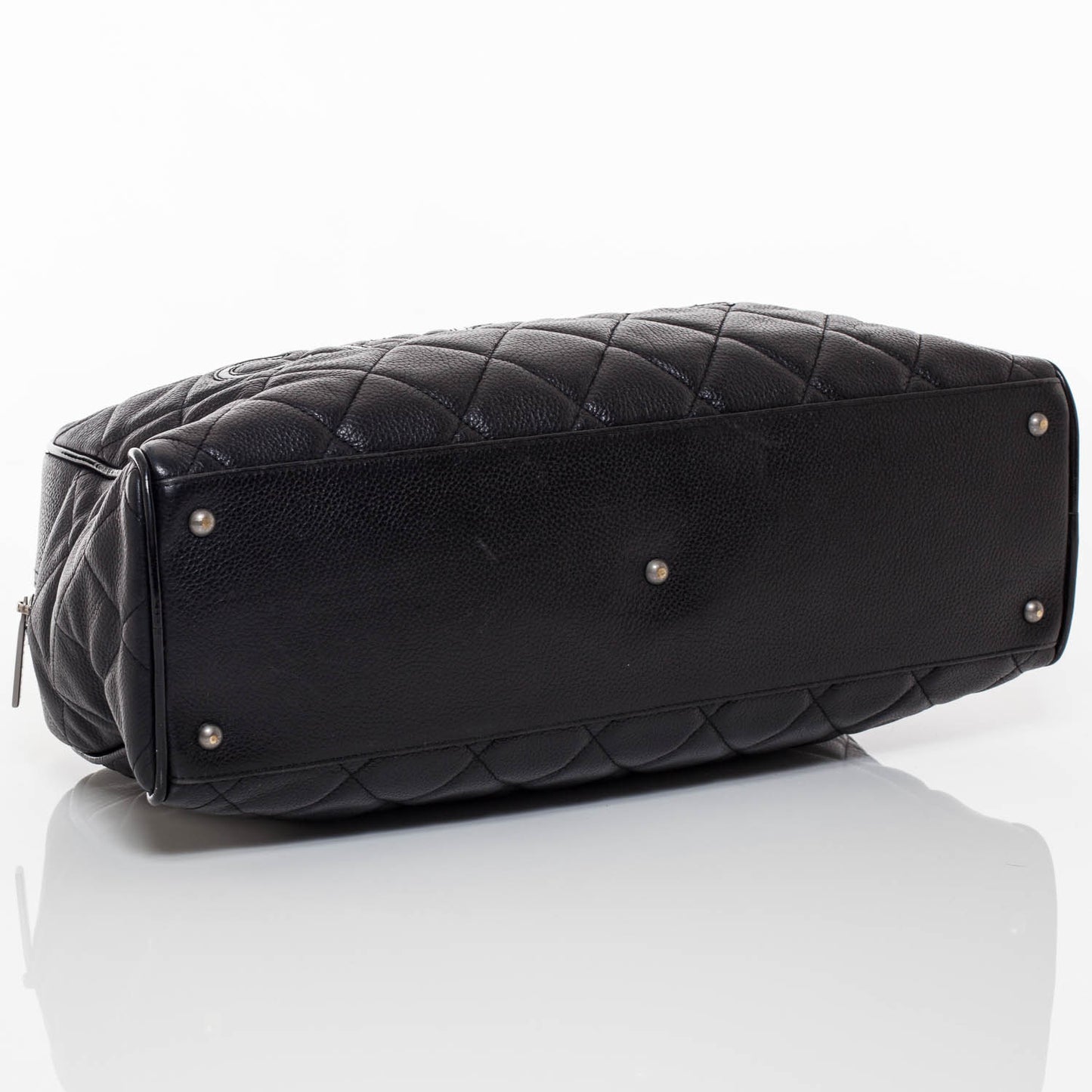 Caviar Quilted Boston Black