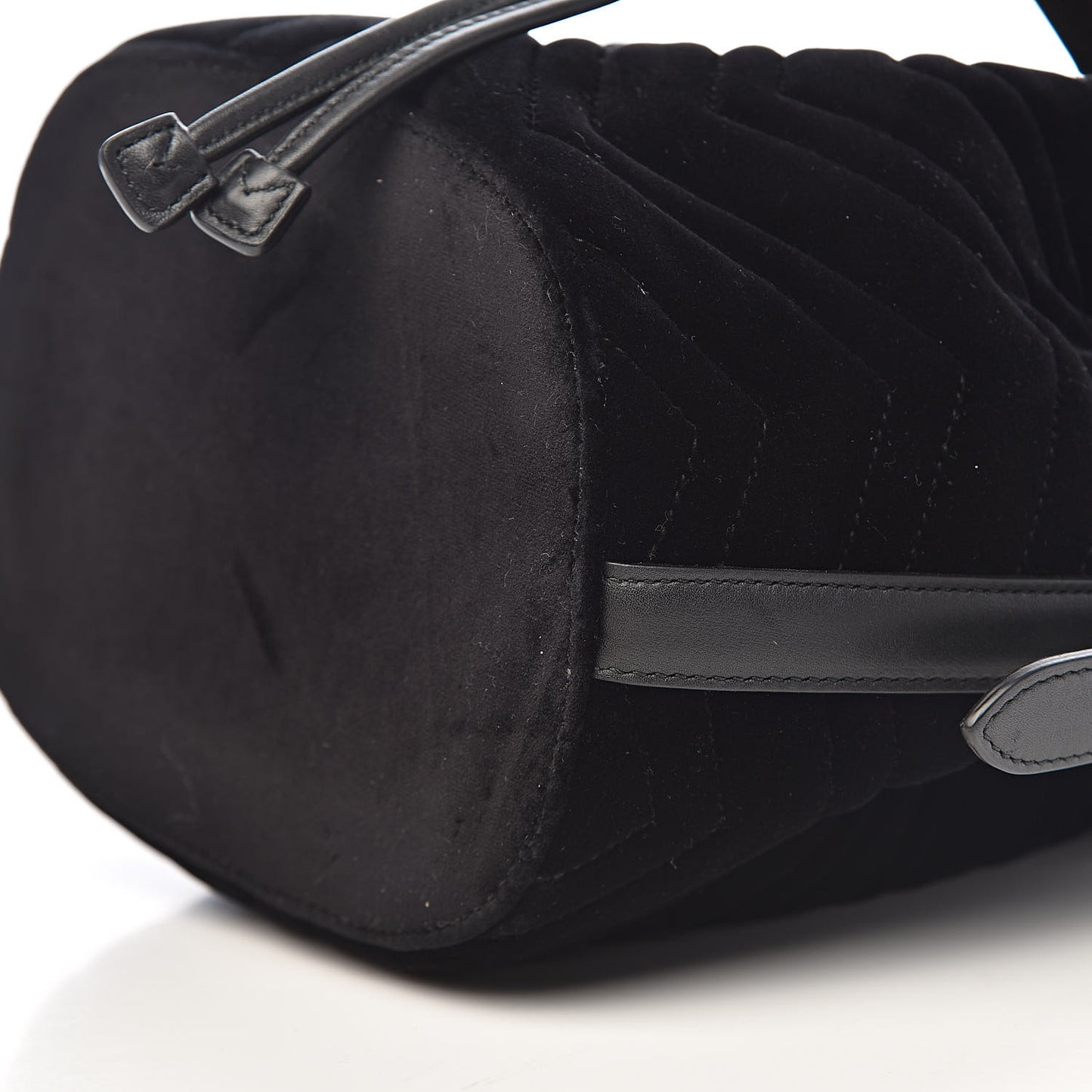 Velvet Matelasse GG Marmont Bucket Bag Black