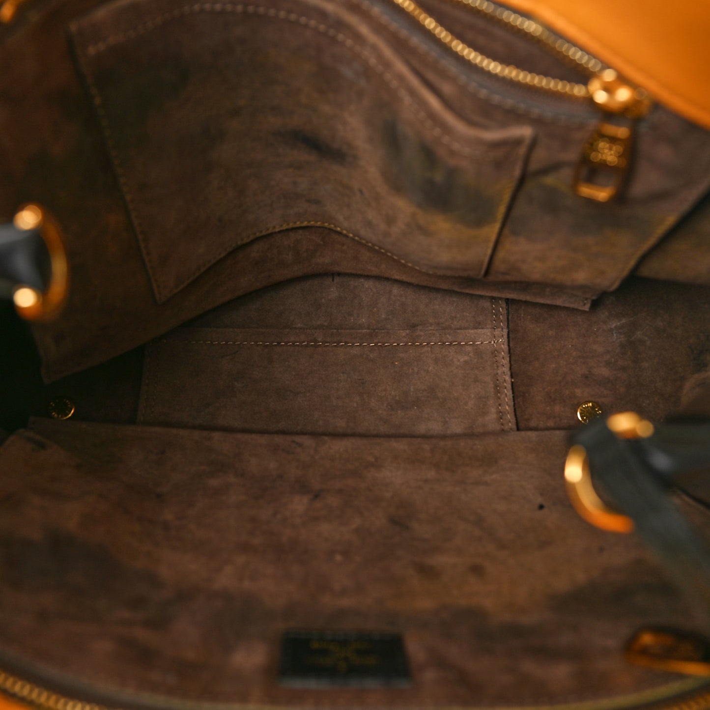 Monogram Cuir Orfevre Tote W PM Safran
