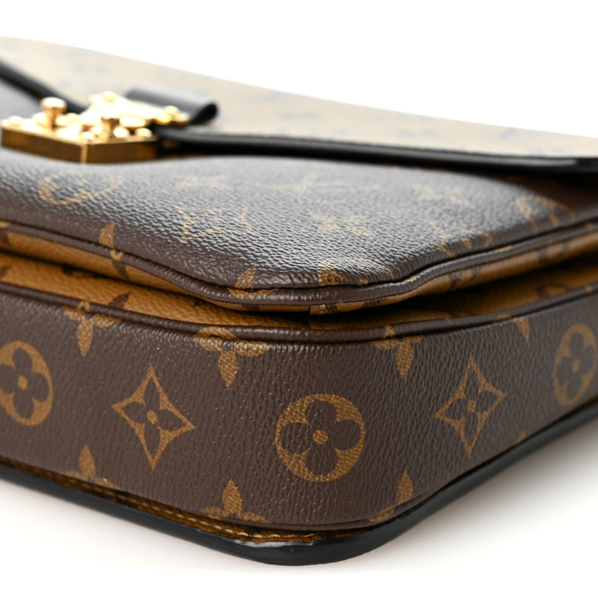 Reverse Monogram Pochette Metis