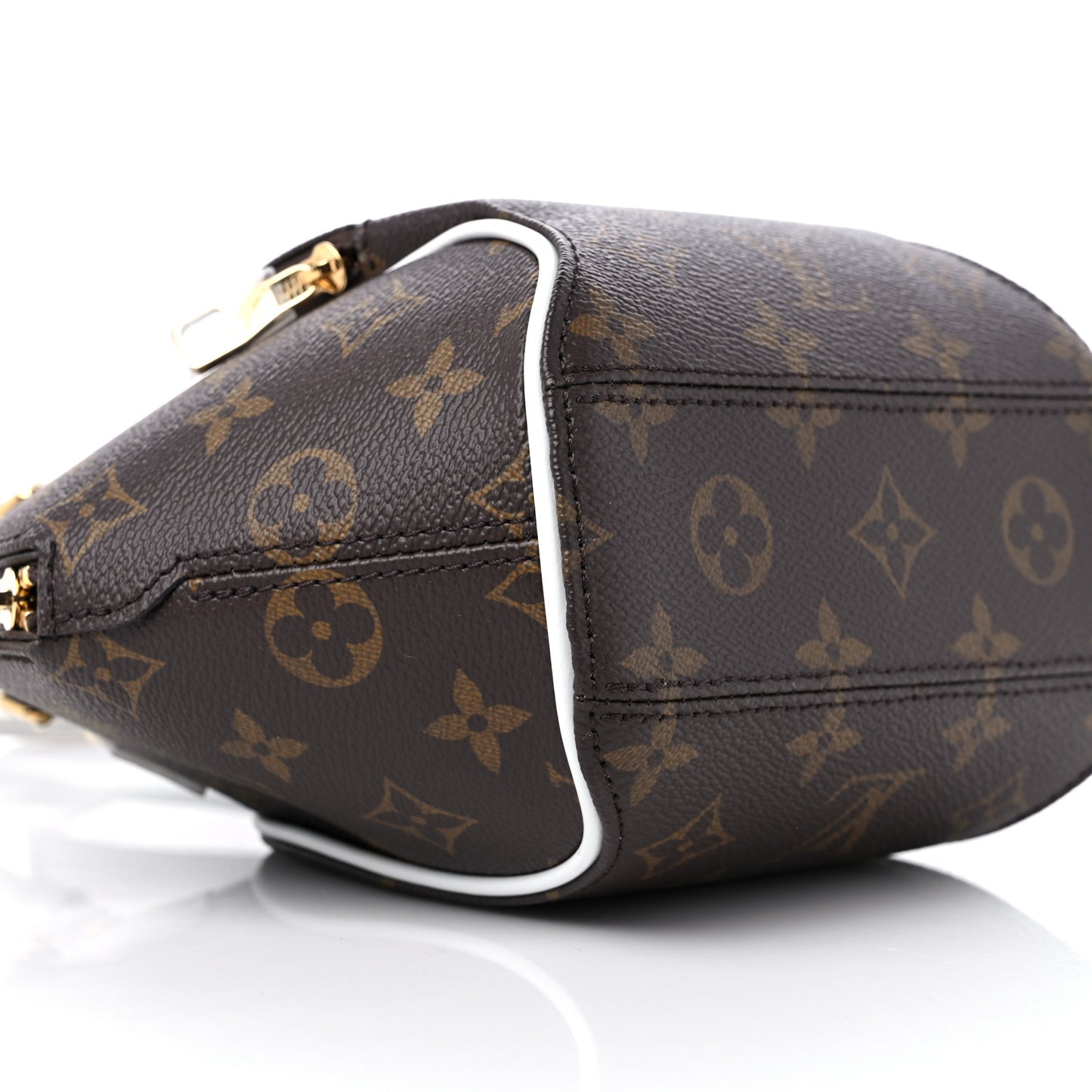Monogram LV Match Ellipse BB White