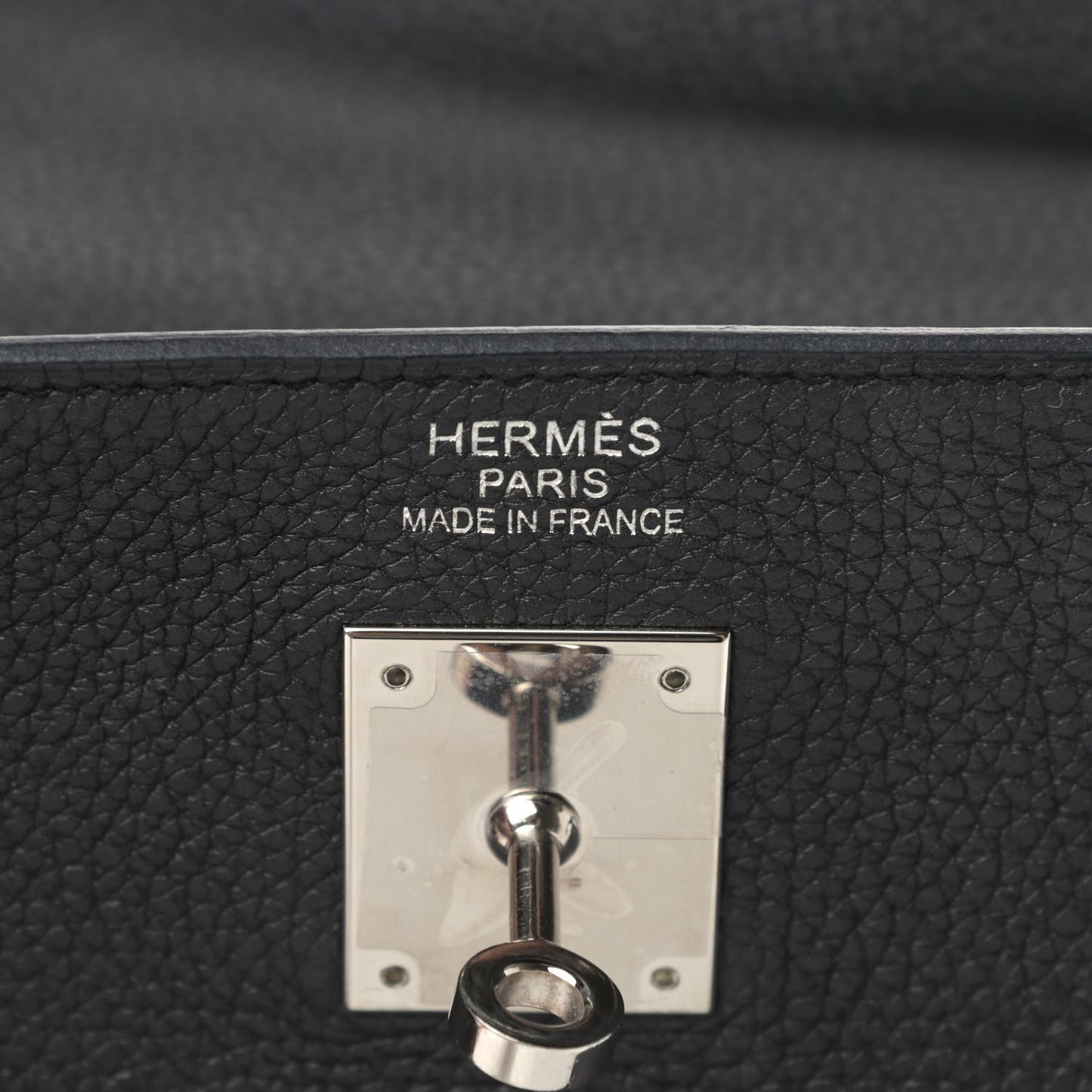 Togo Kelly Retourne 35 Black