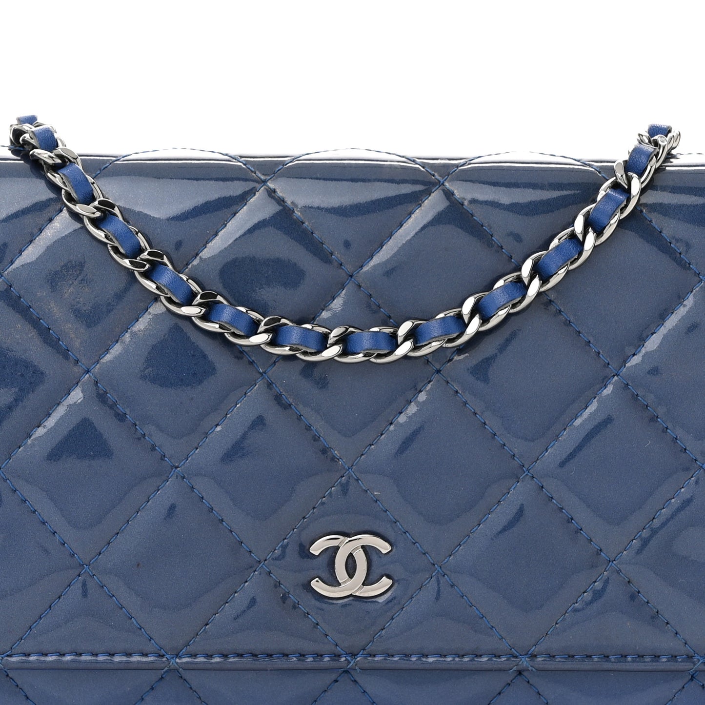 Patent Quilted Wallet On Chain WOC Blue