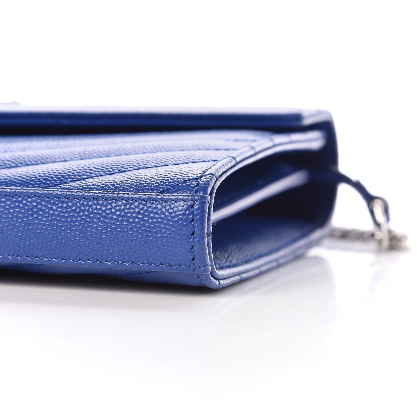 Grain De Poudre Matelasse Chevron Monogram Chain Wallet Blue Majorelle