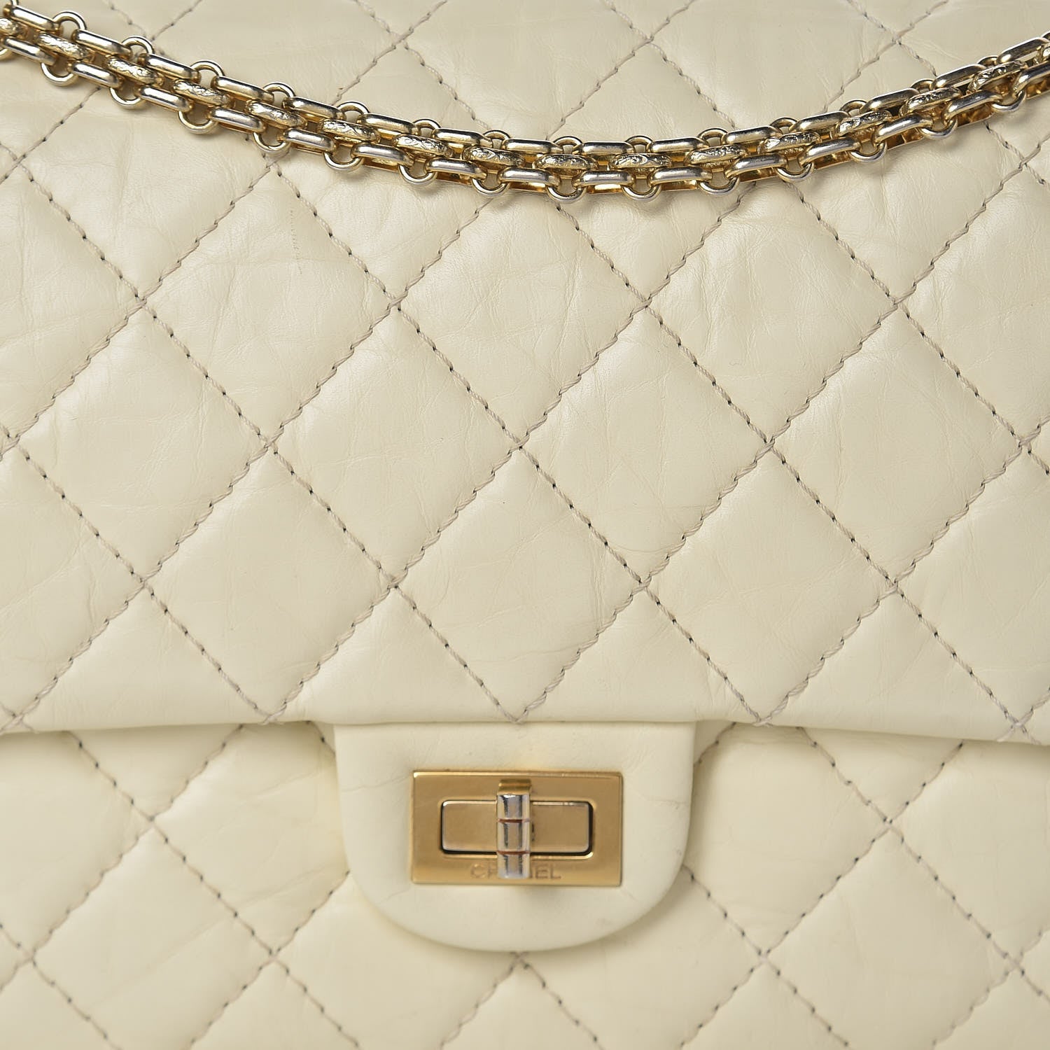 Chanel Aged Calfskin 2.55 Reissue 226 Flap Ivory 20 of 20