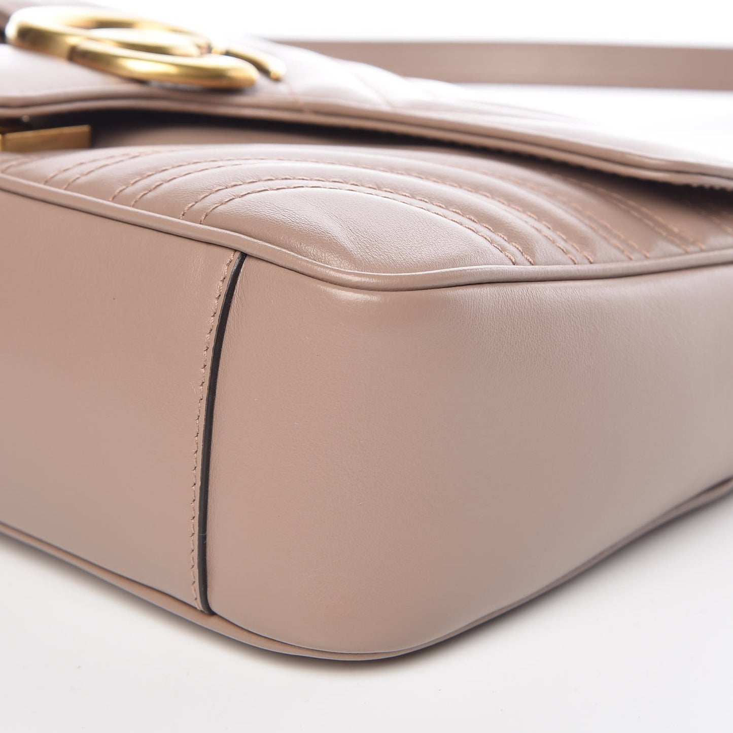 Calfskin Matelasse Small GG Marmont Shoulder Bag Porcelain Rose