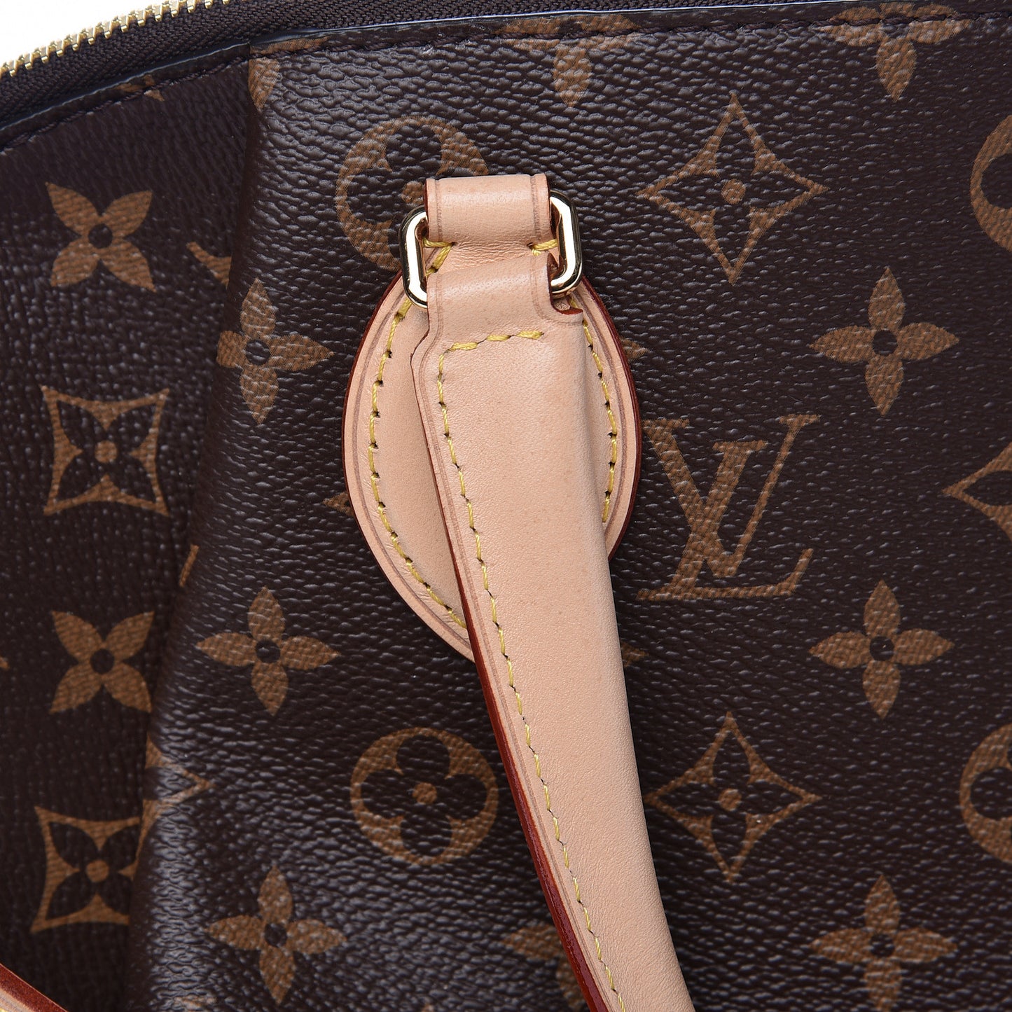 Monogram Rivoli MM